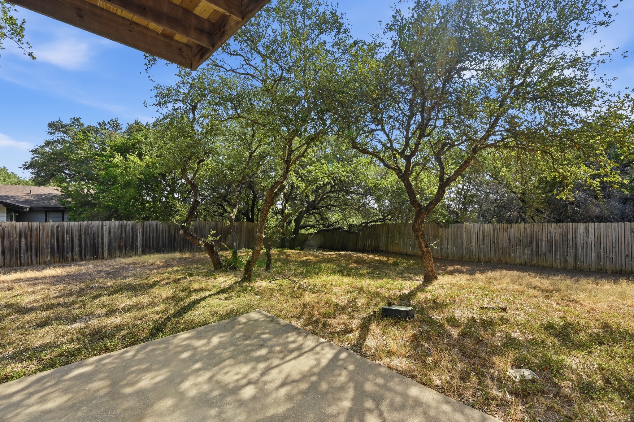 main property photo 34