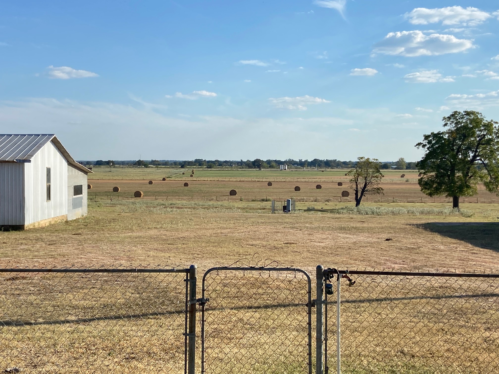 main property photo 20
