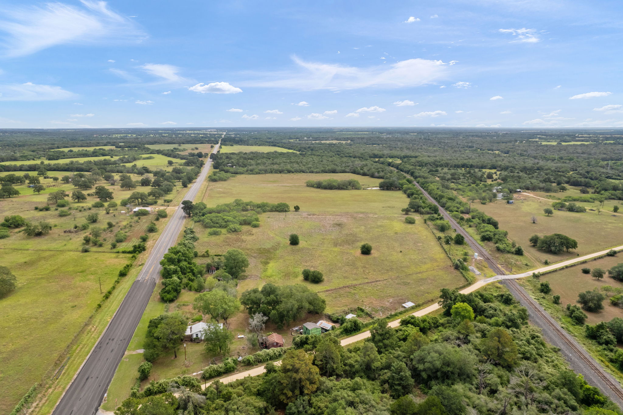 main property photo 26