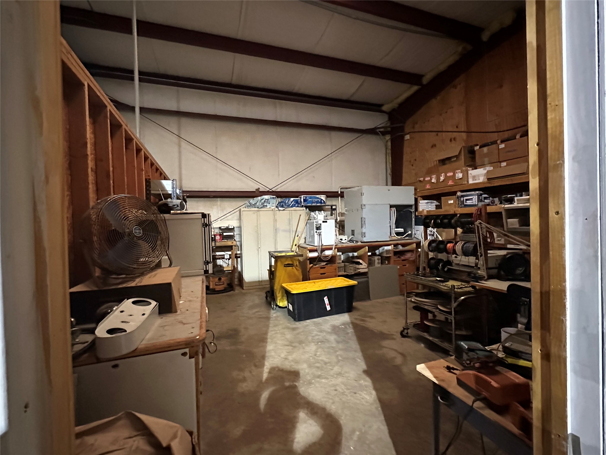 main property photo 14