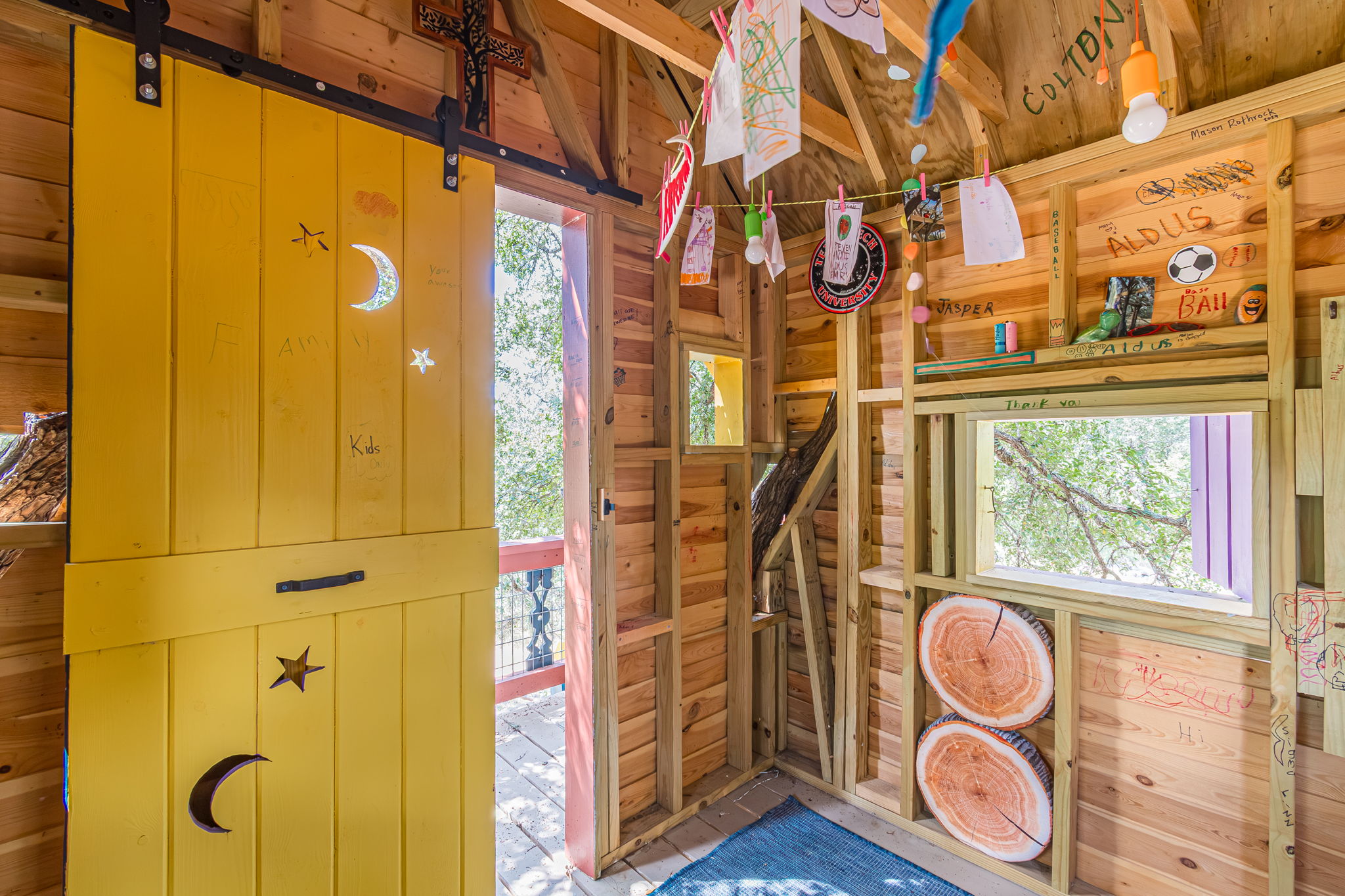 main property photo 31