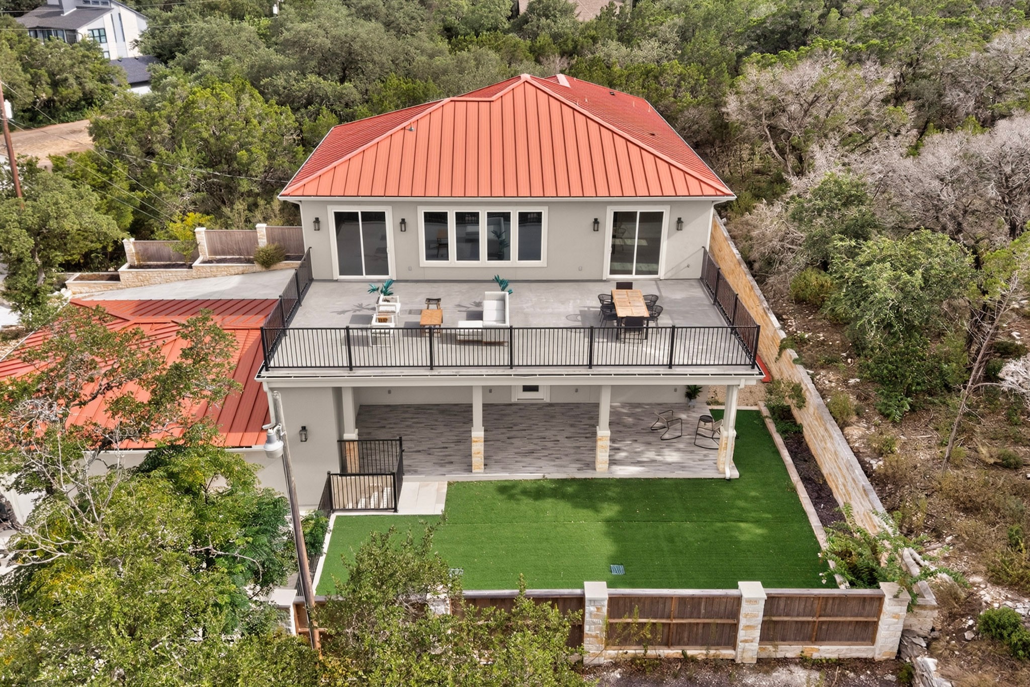 main property photo 39