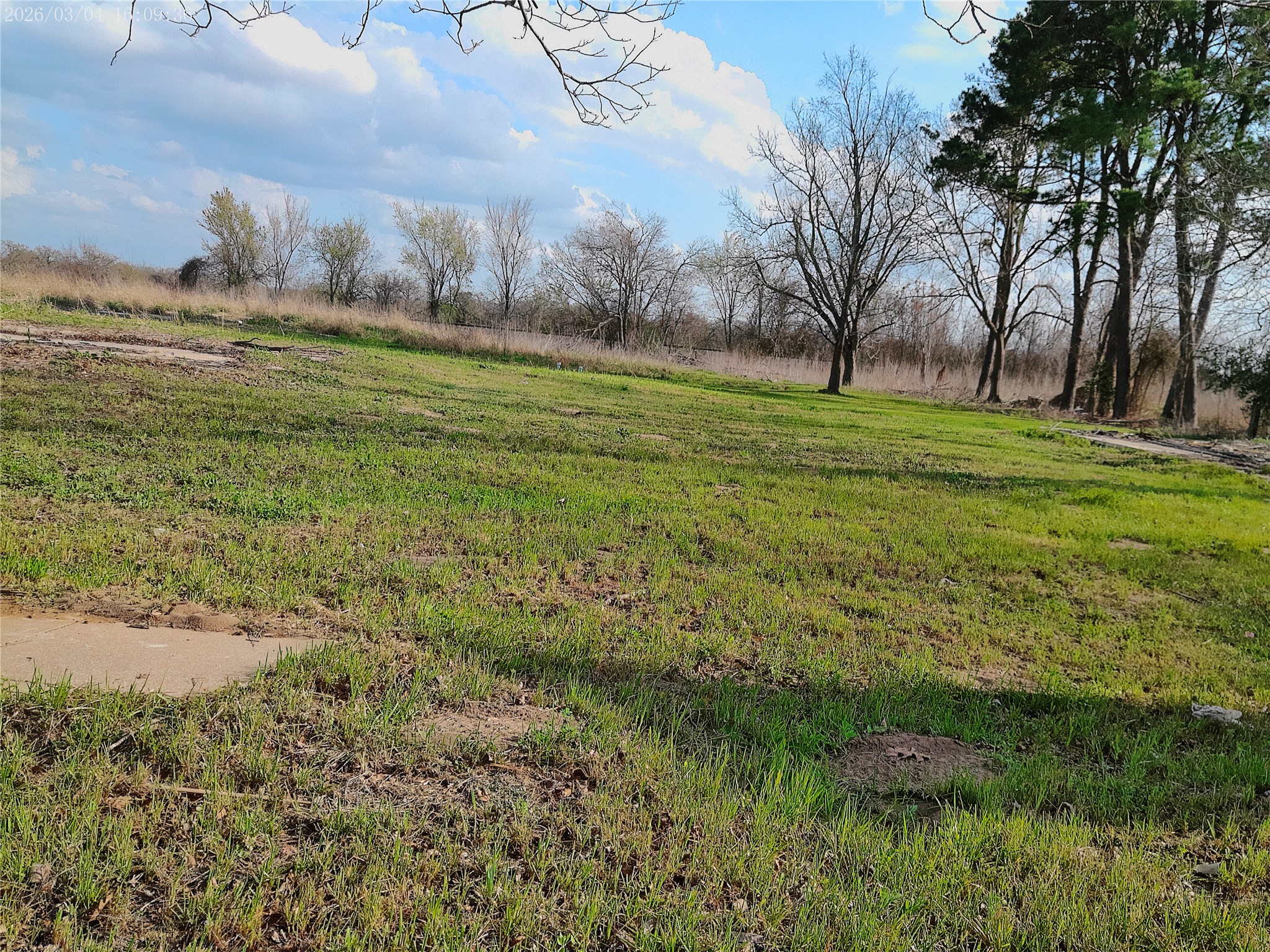 main property photo 27