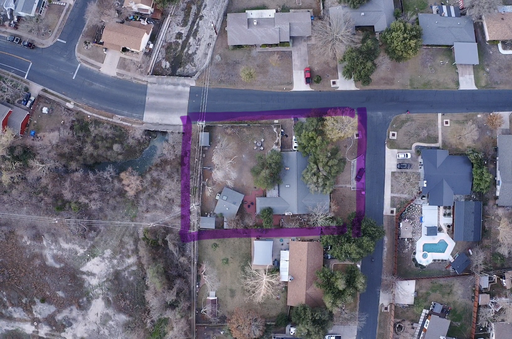 main property photo 34