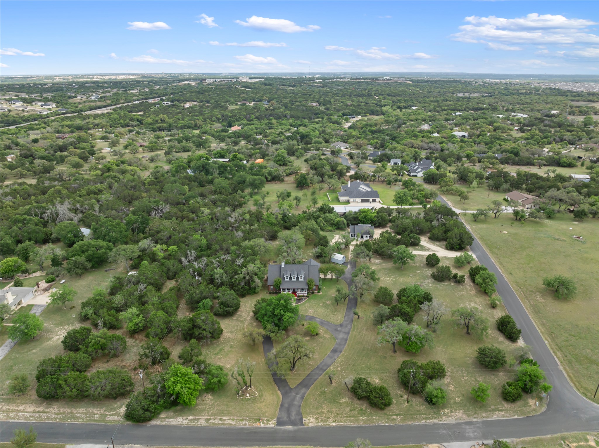 main property photo 19