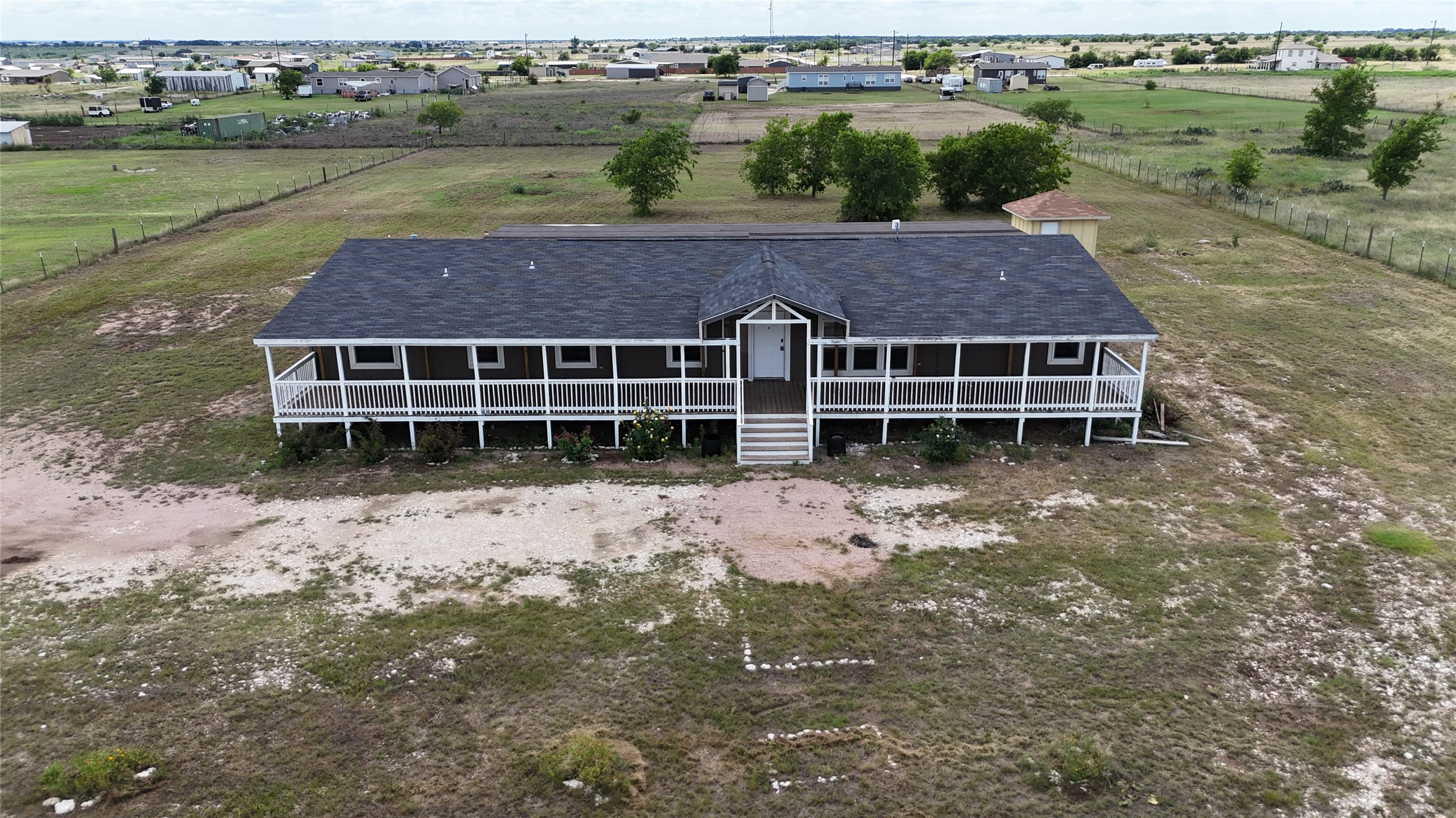 main property photo 31