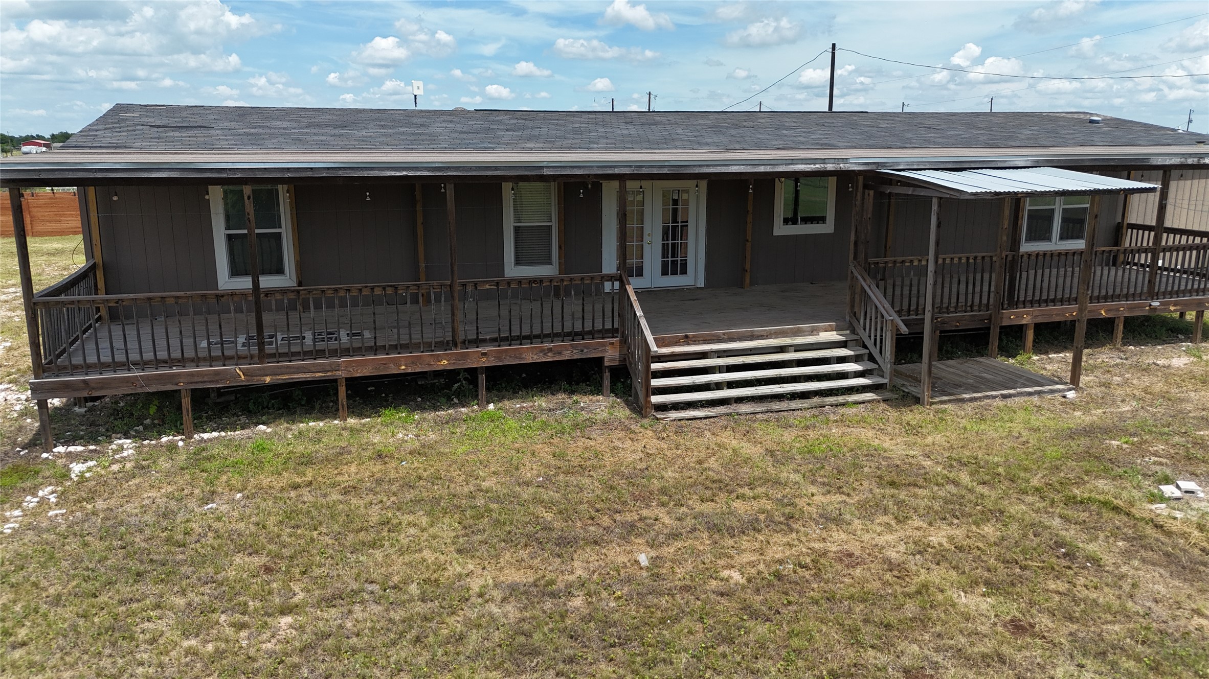 main property photo 34