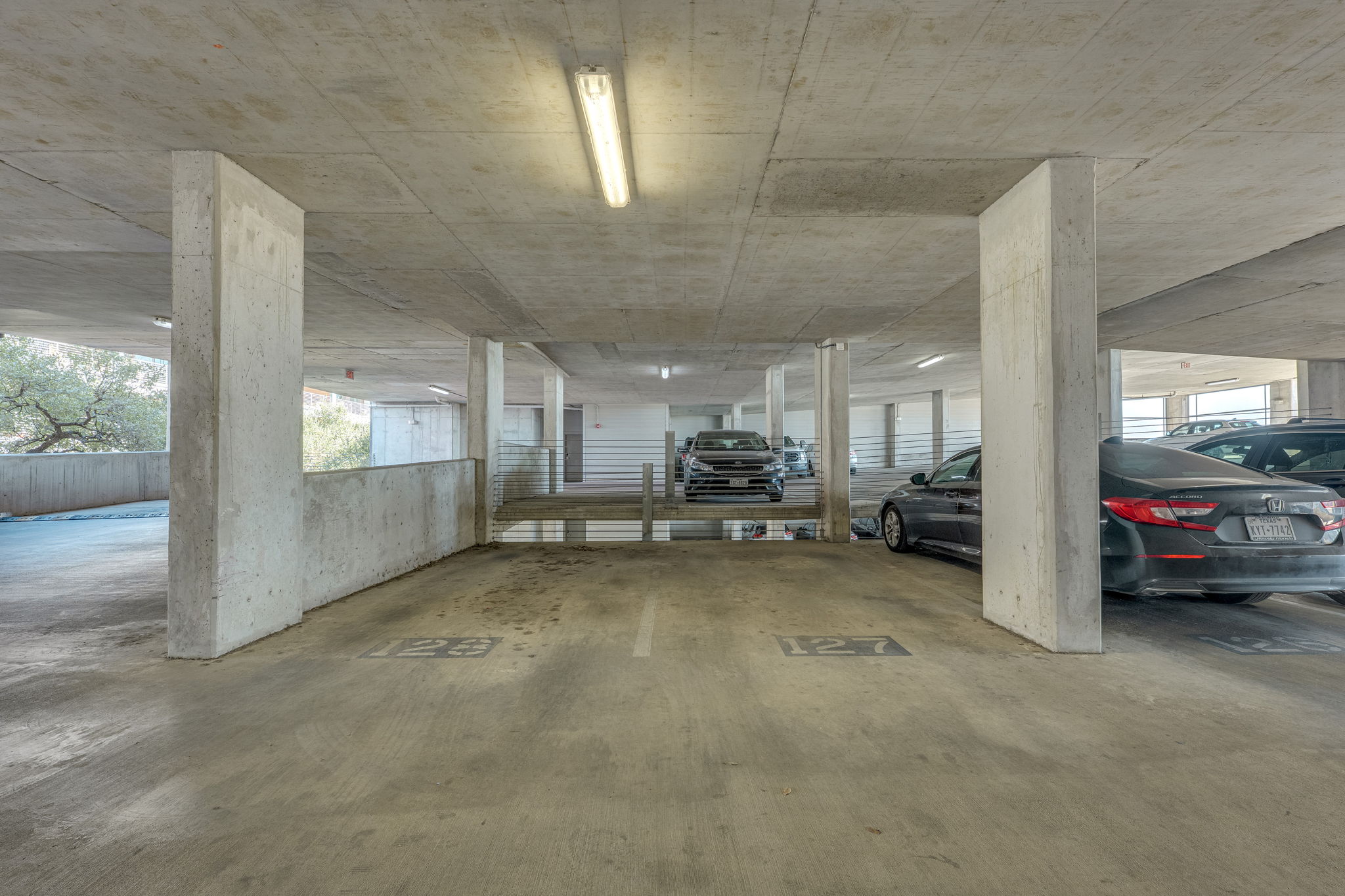 main property photo 29