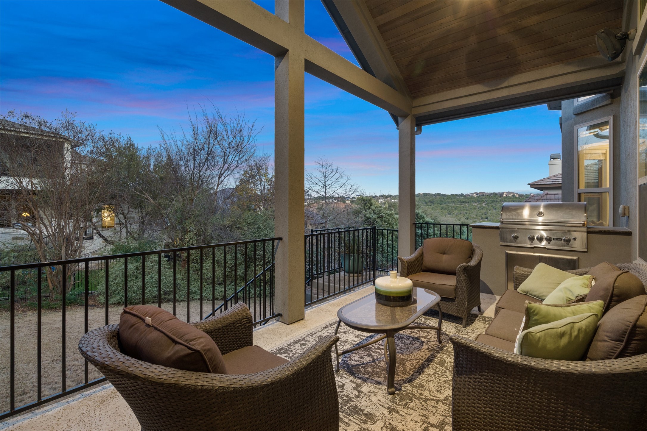 main property photo 37