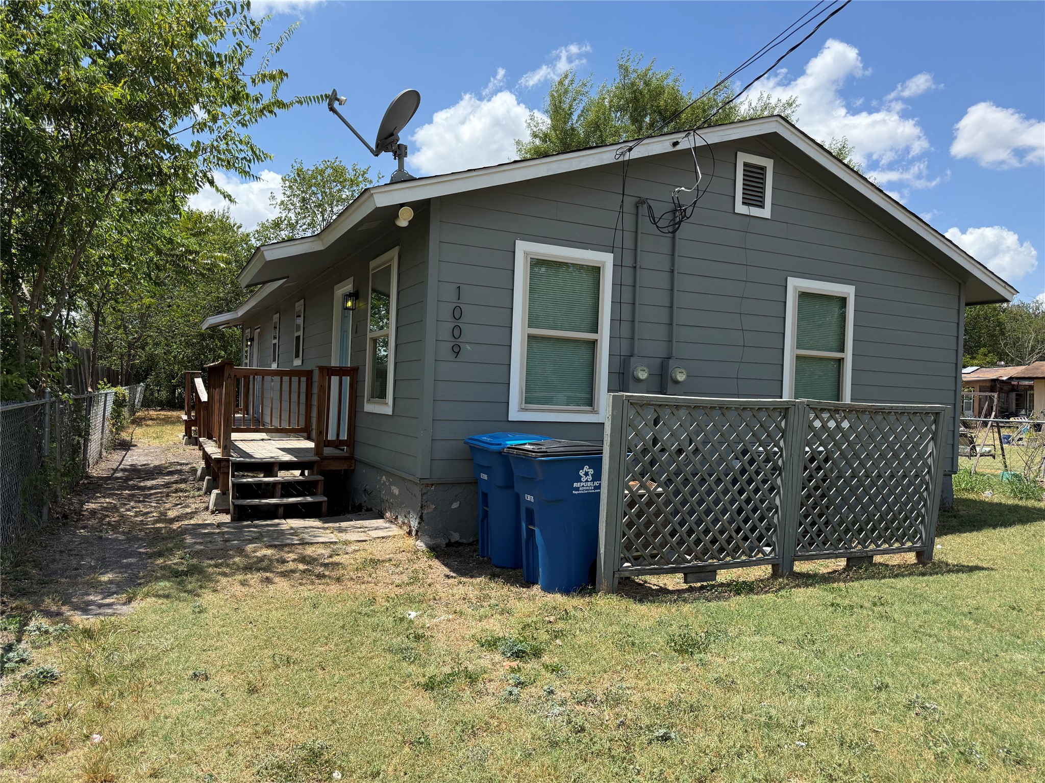main property photo 7
