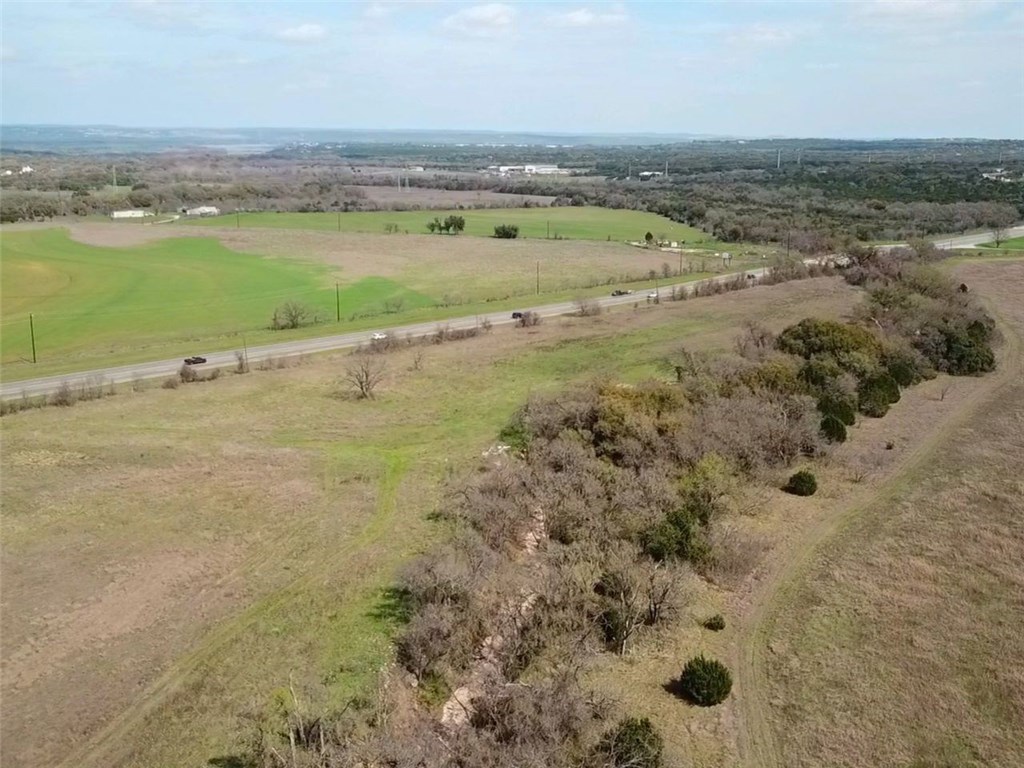 main property photo 11