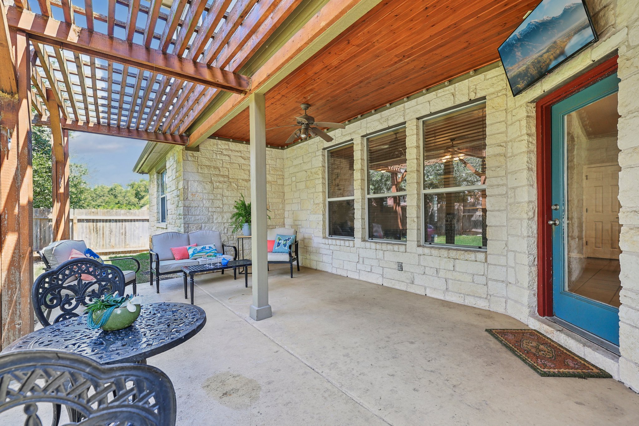 main property photo 34