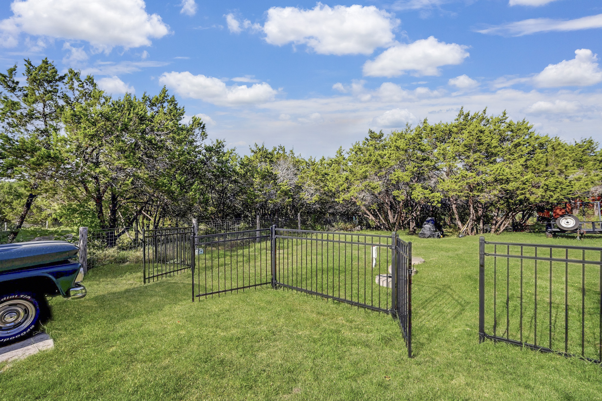 main property photo 36