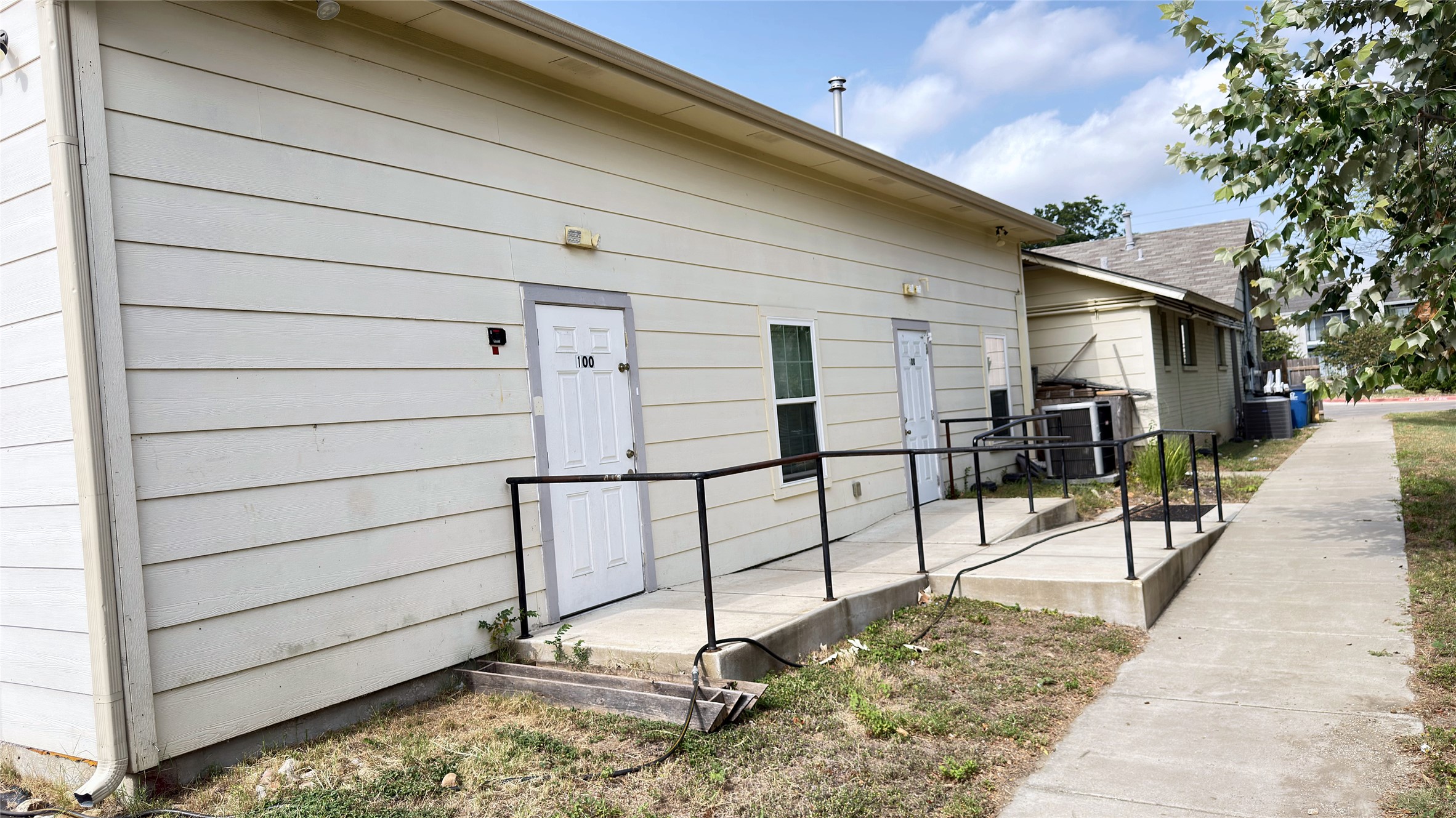 main property photo 21