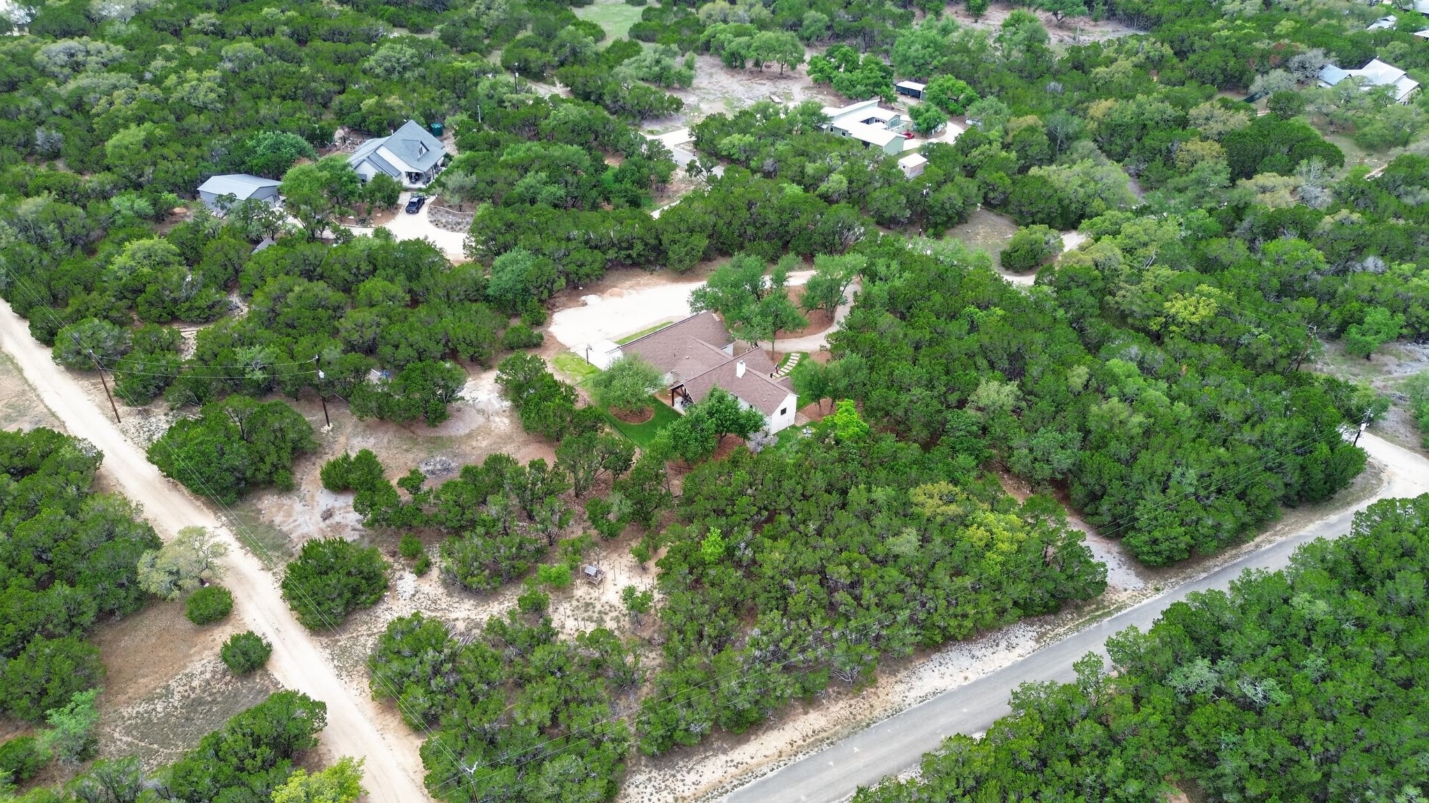 main property photo 29