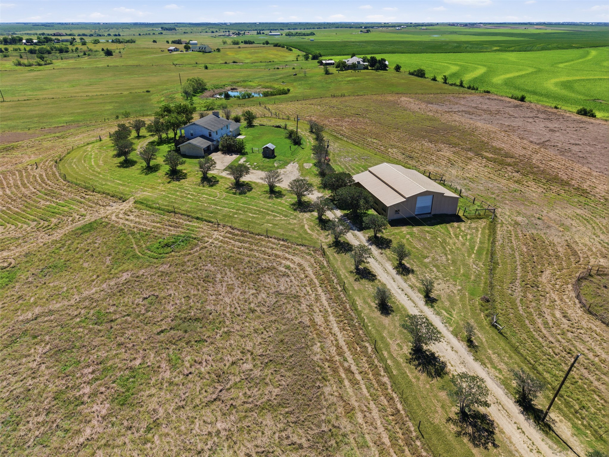 main property photo 3