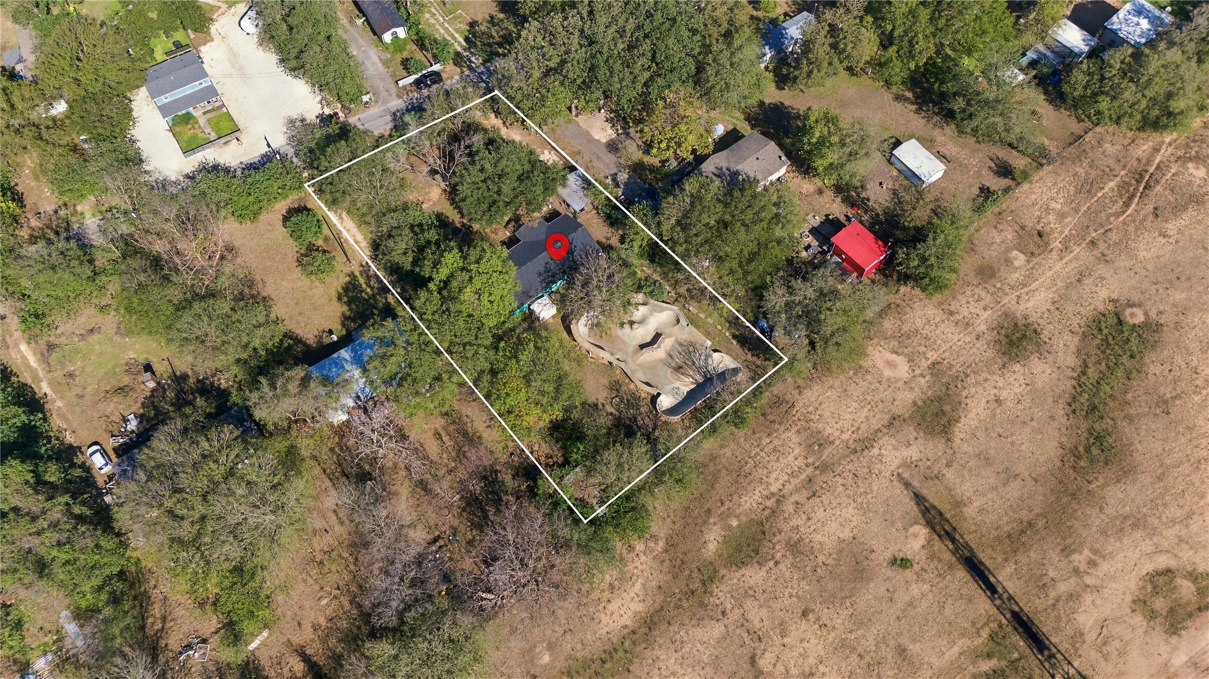 main property photo 24