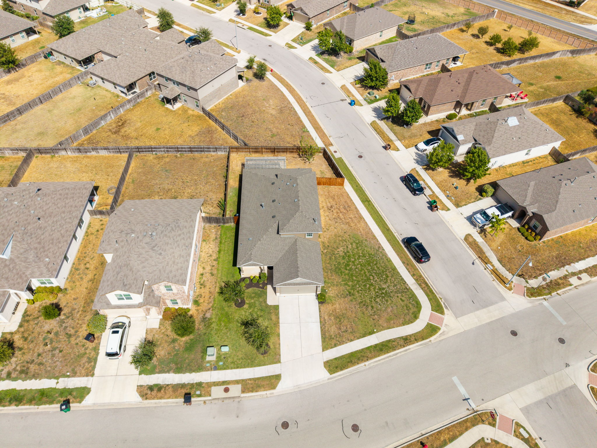main property photo 36