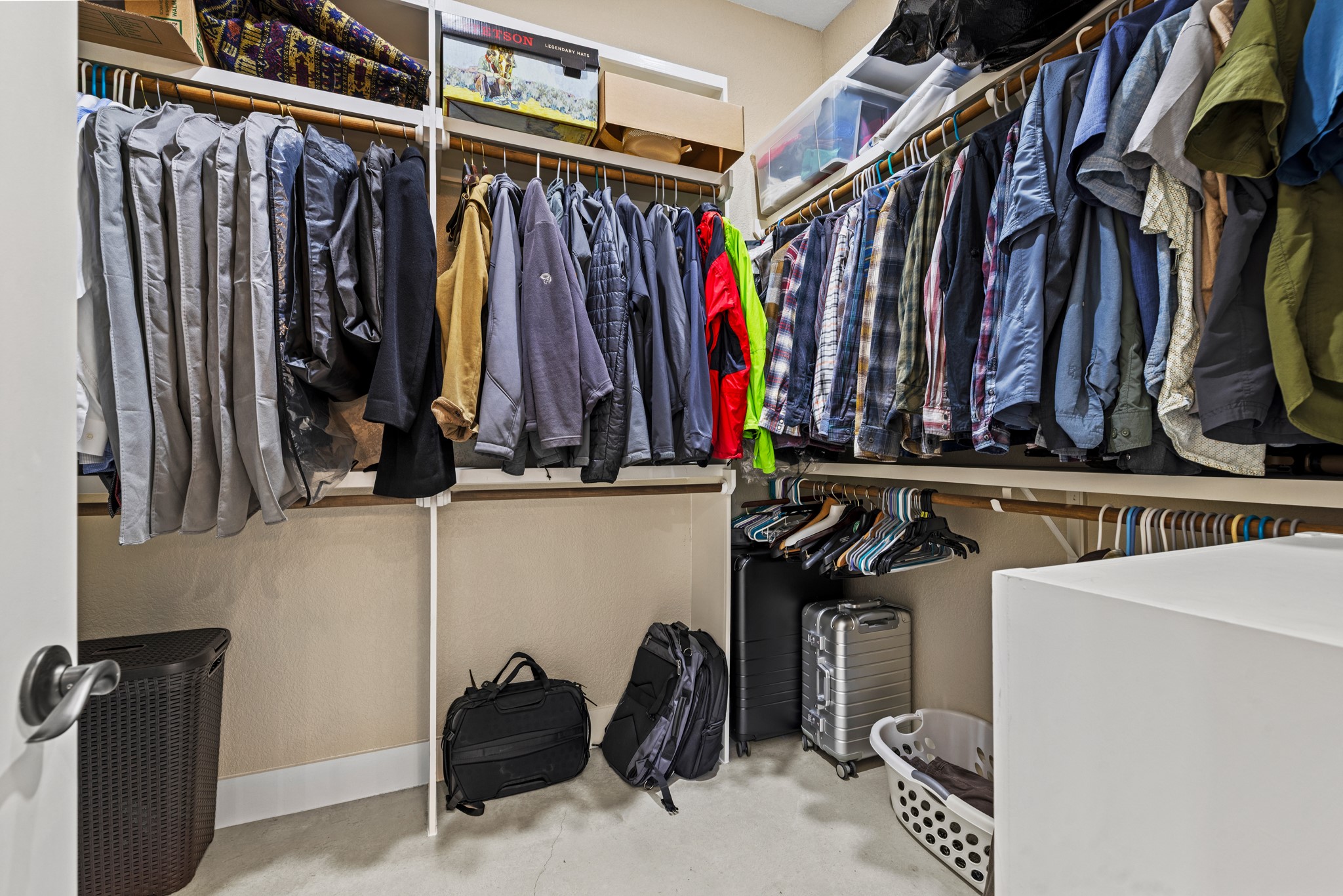 main property photo 20
