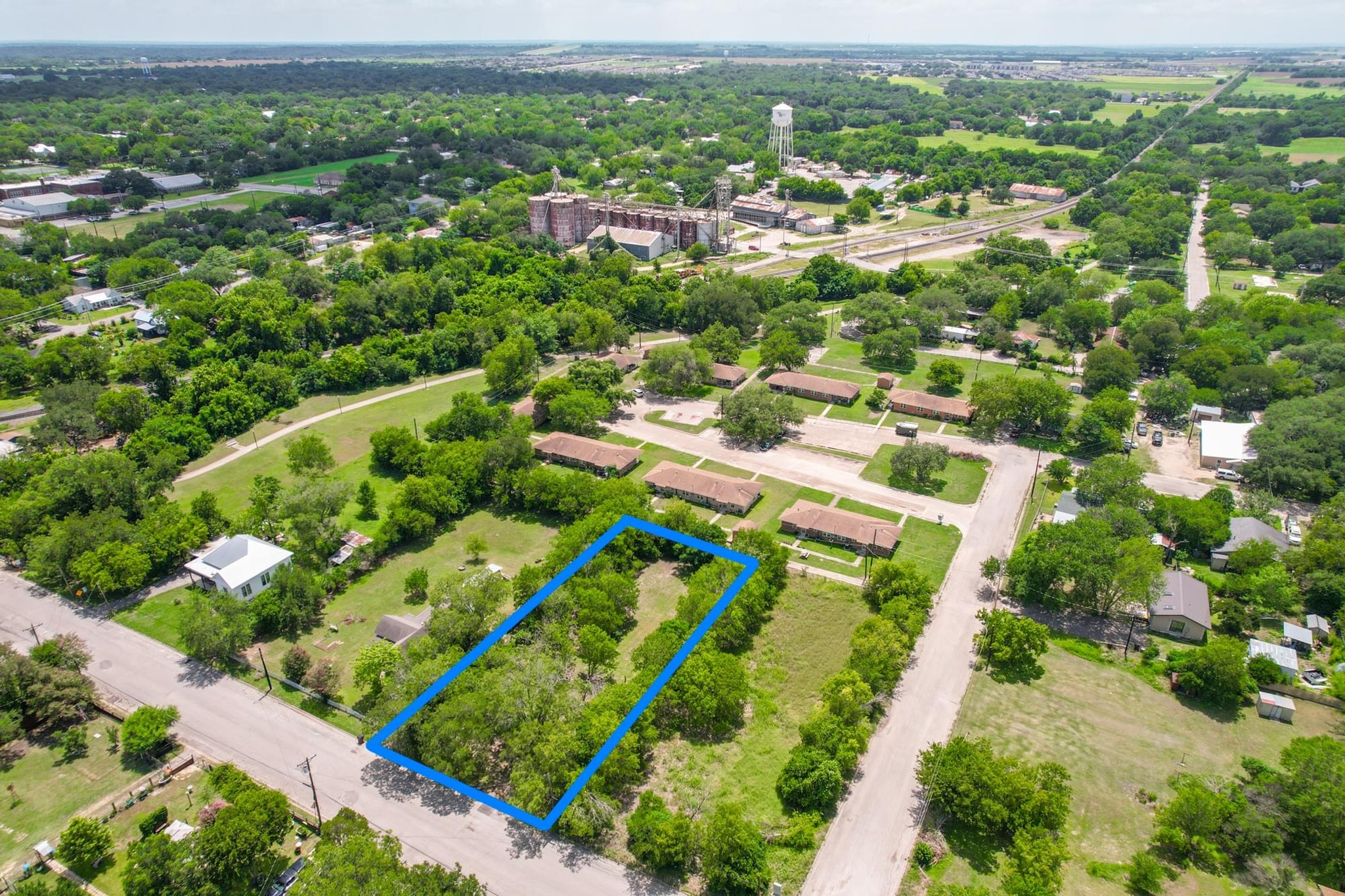 main property photo 1