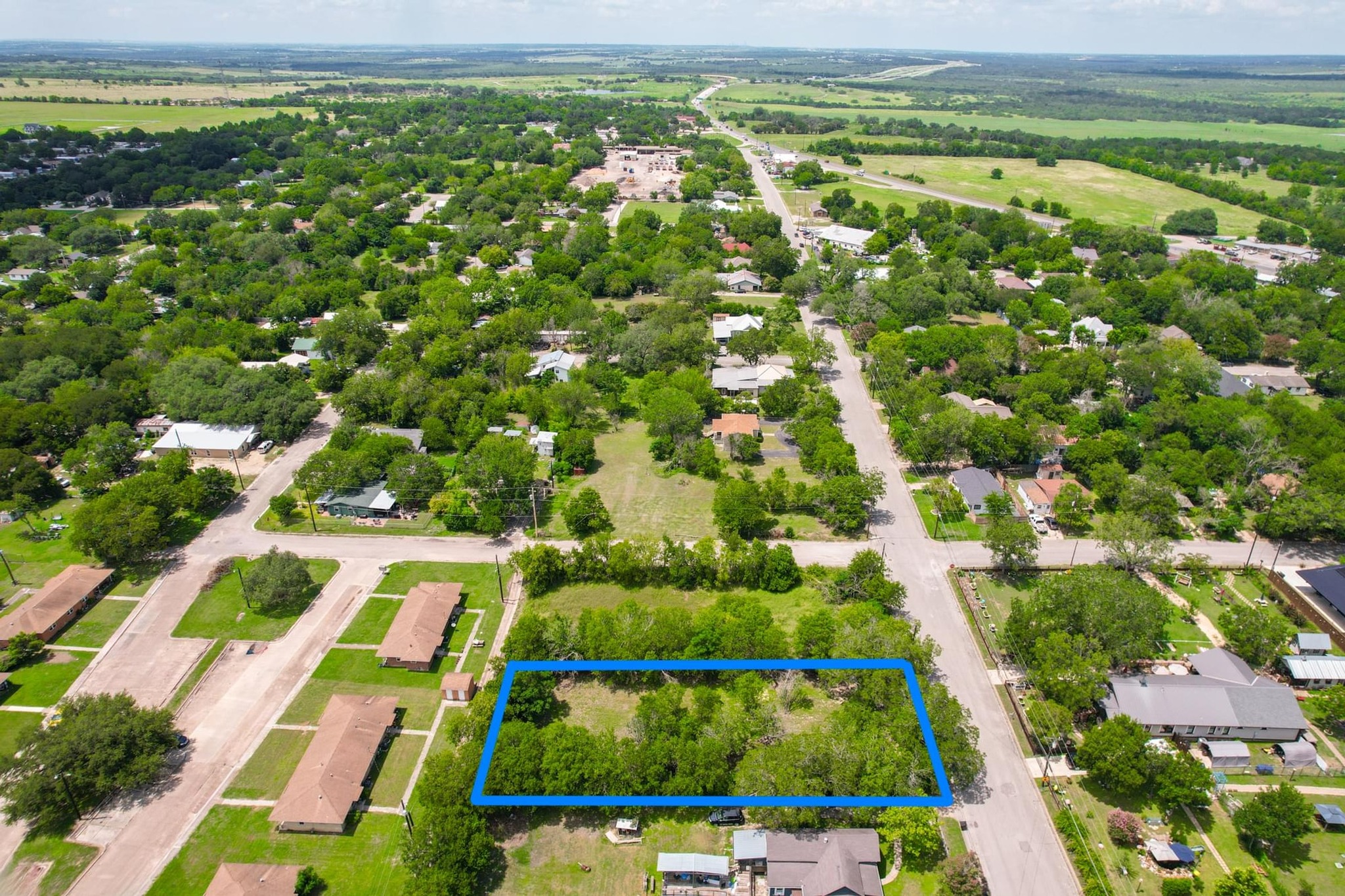 main property photo 3