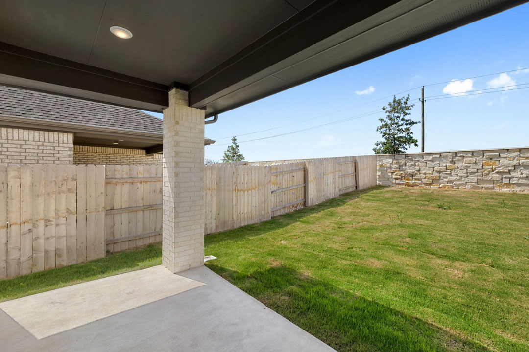 main property photo 36