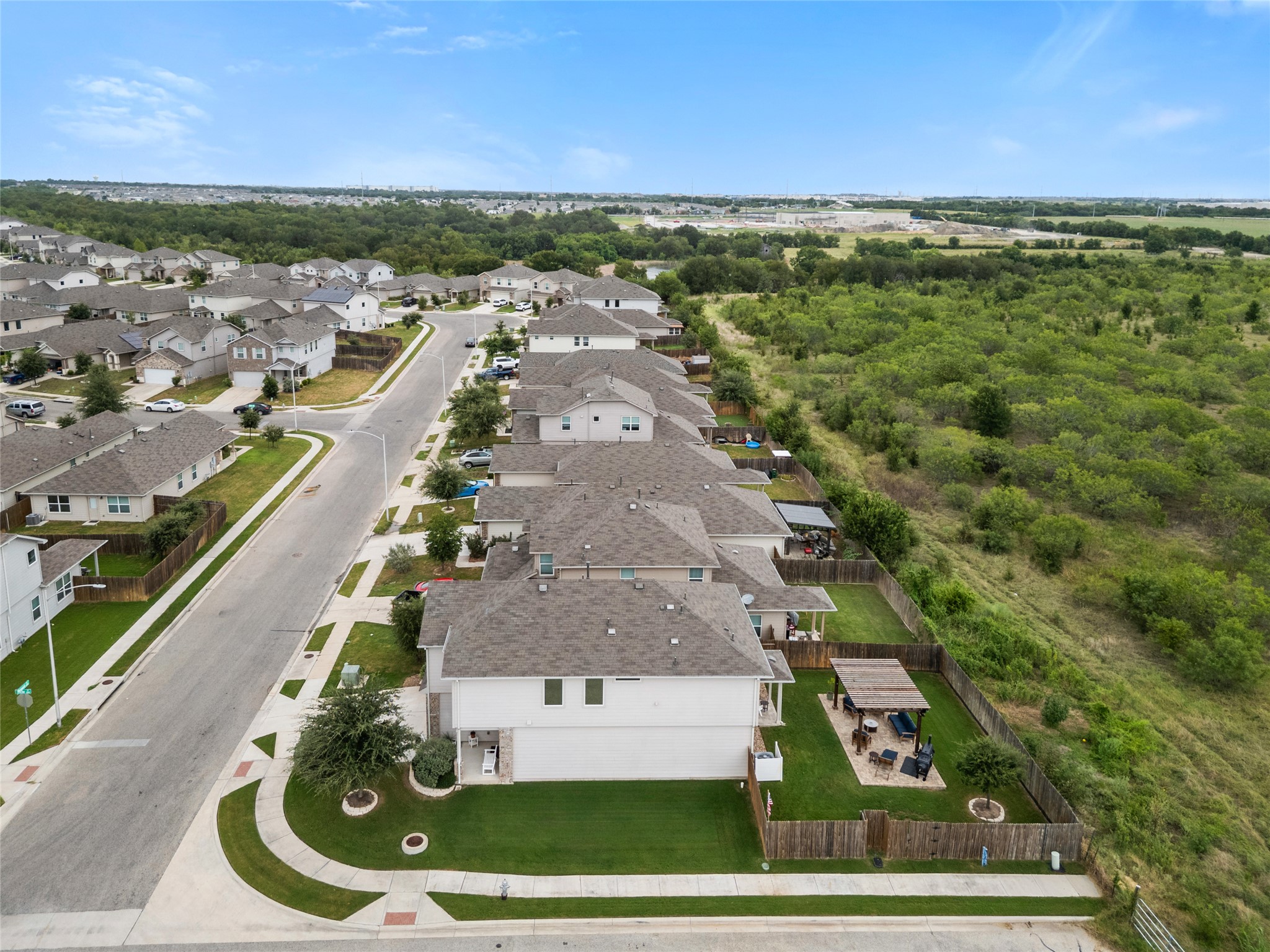 main property photo 32