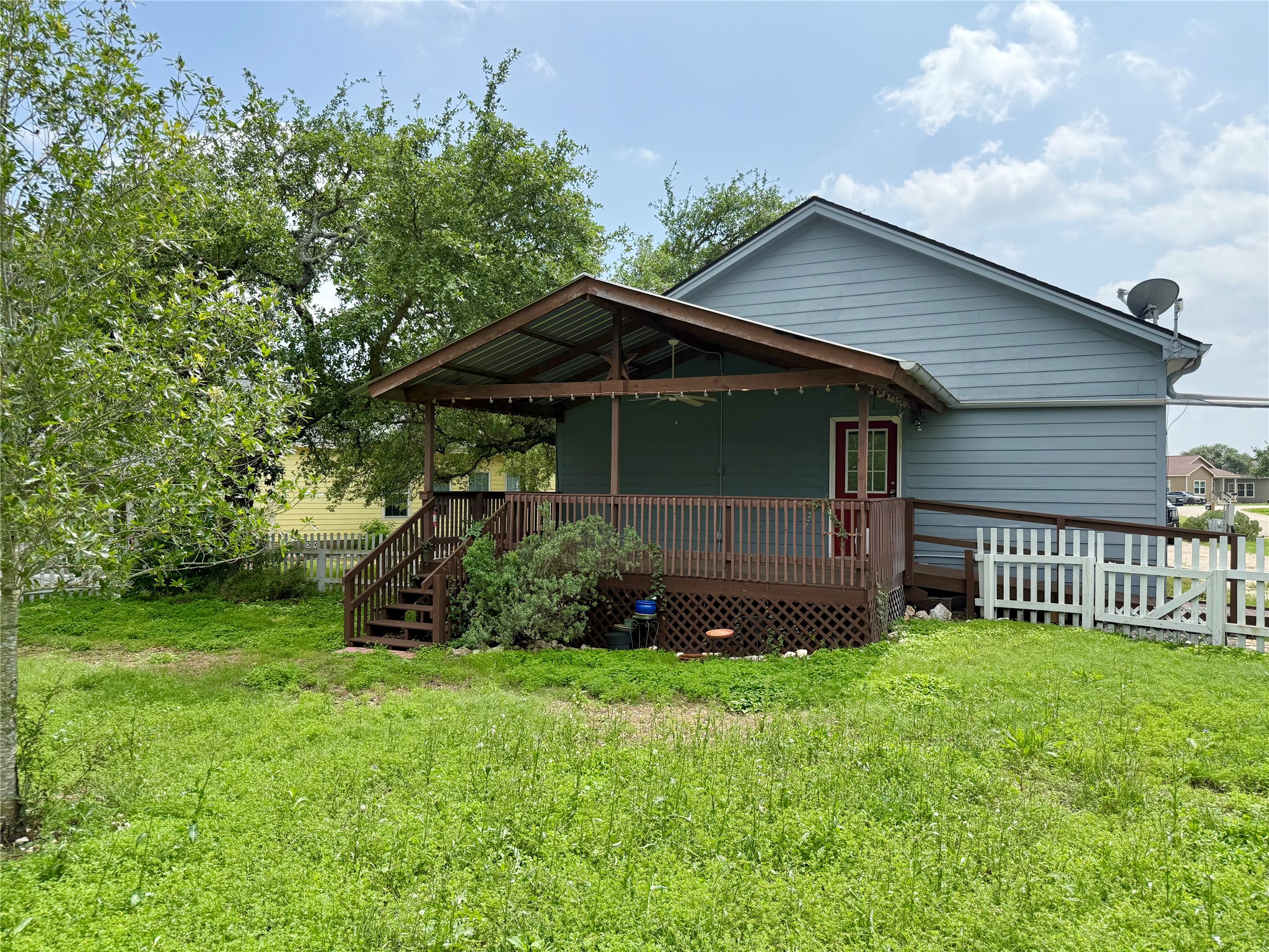 main property photo 5