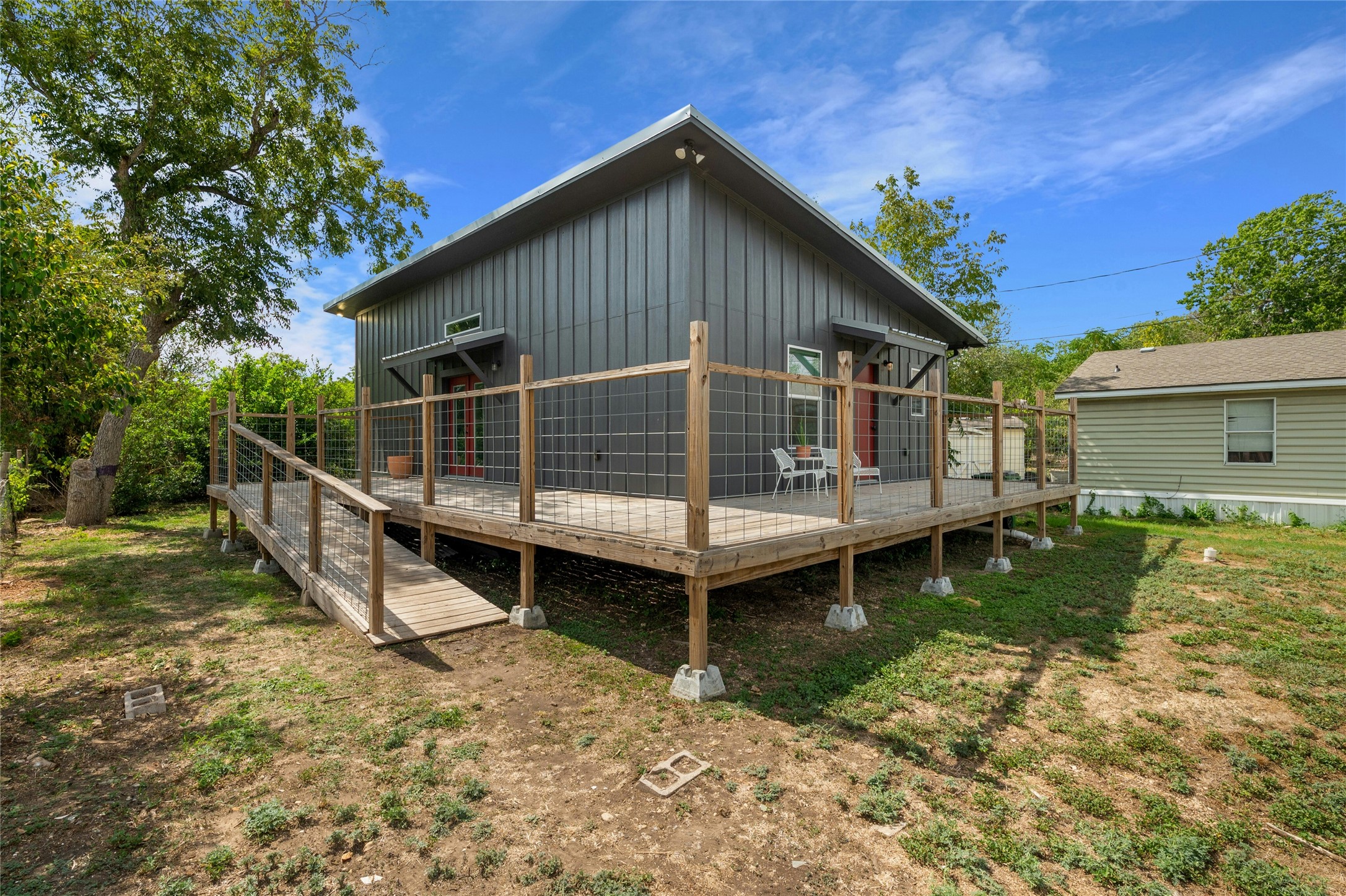 main property photo 21