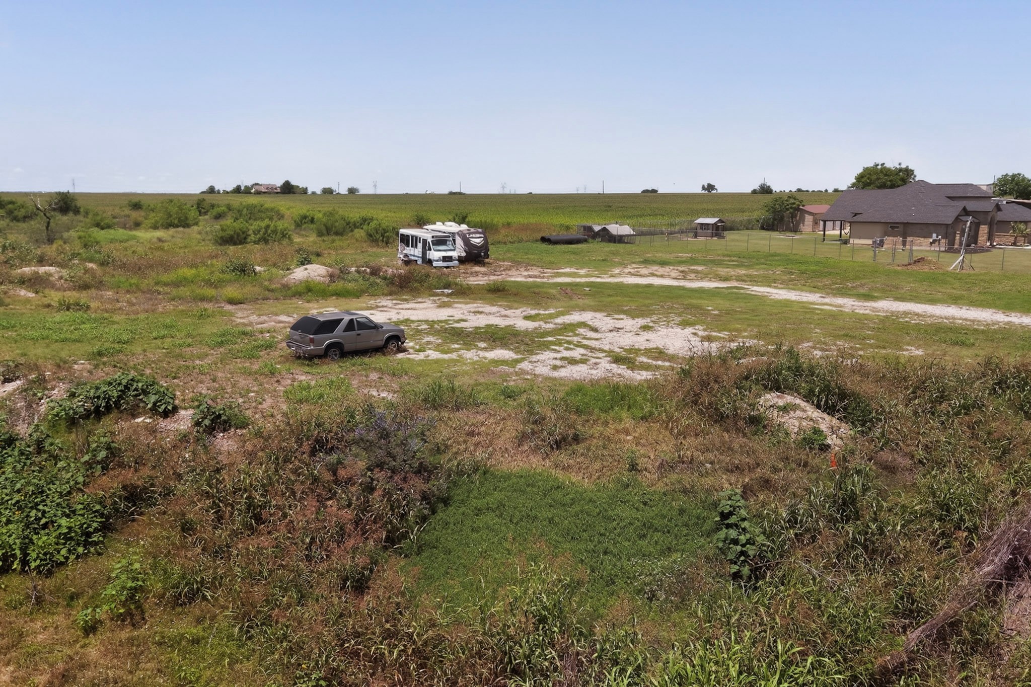 main property photo 39