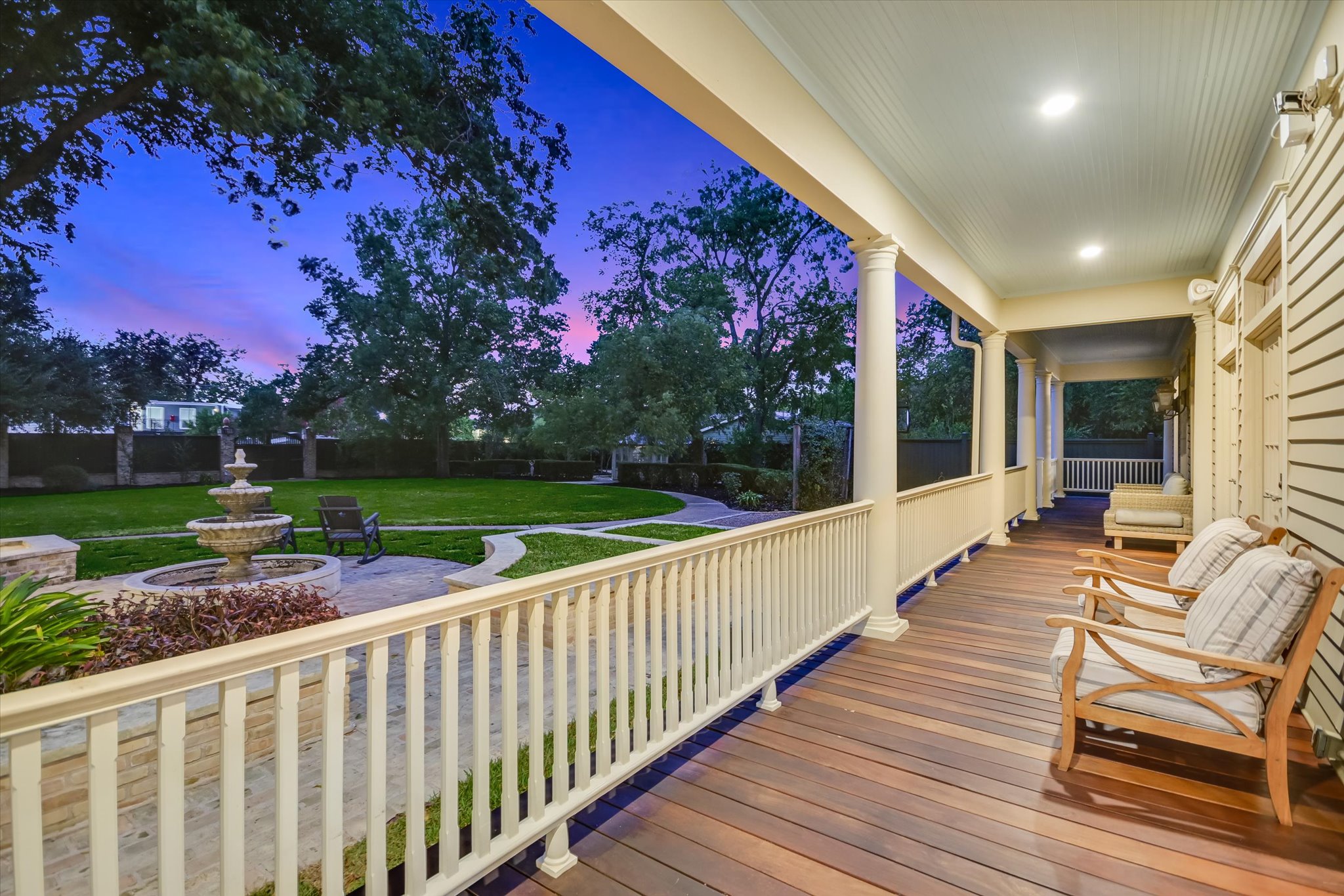 main property photo 29