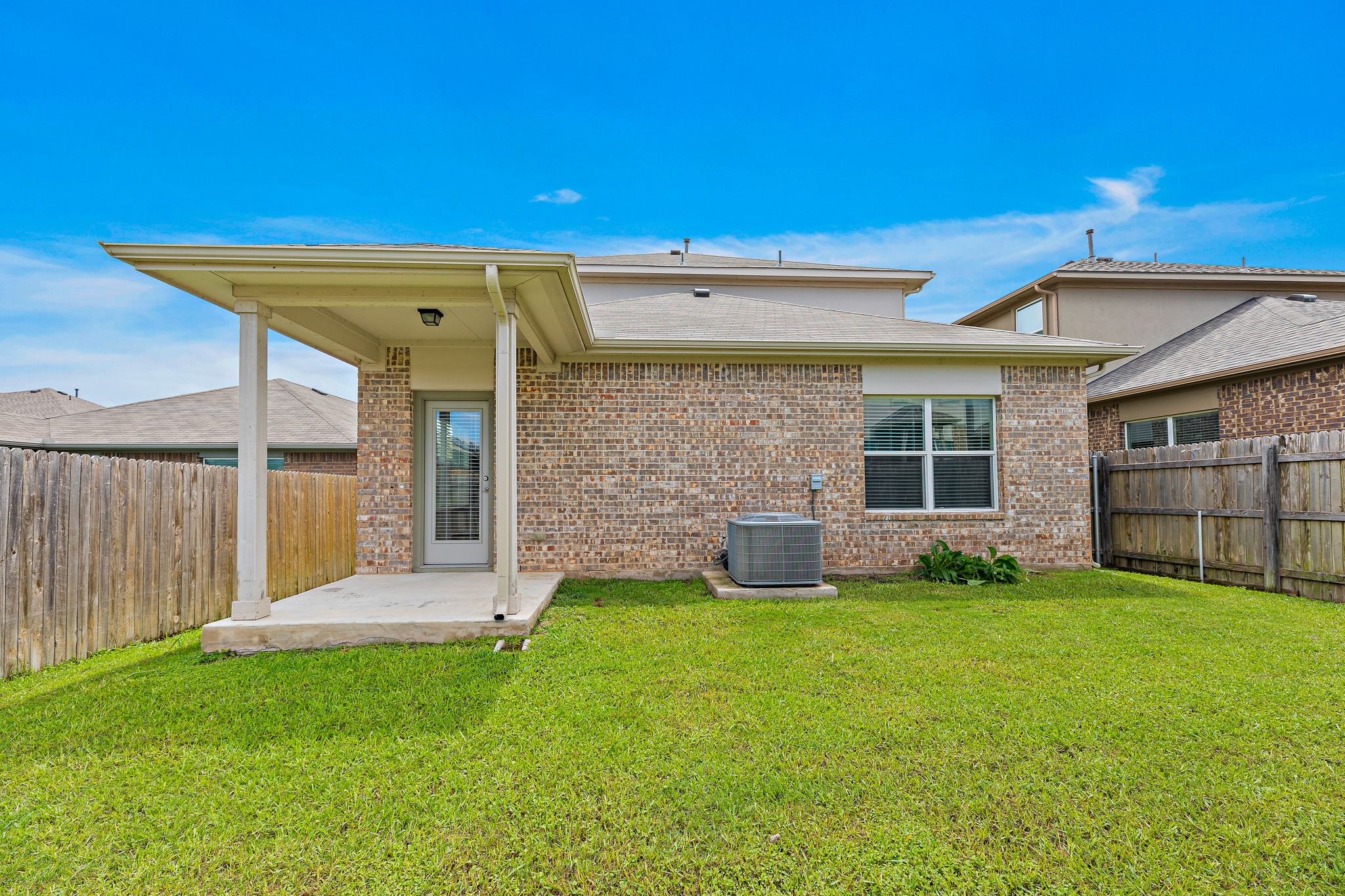 main property photo 29