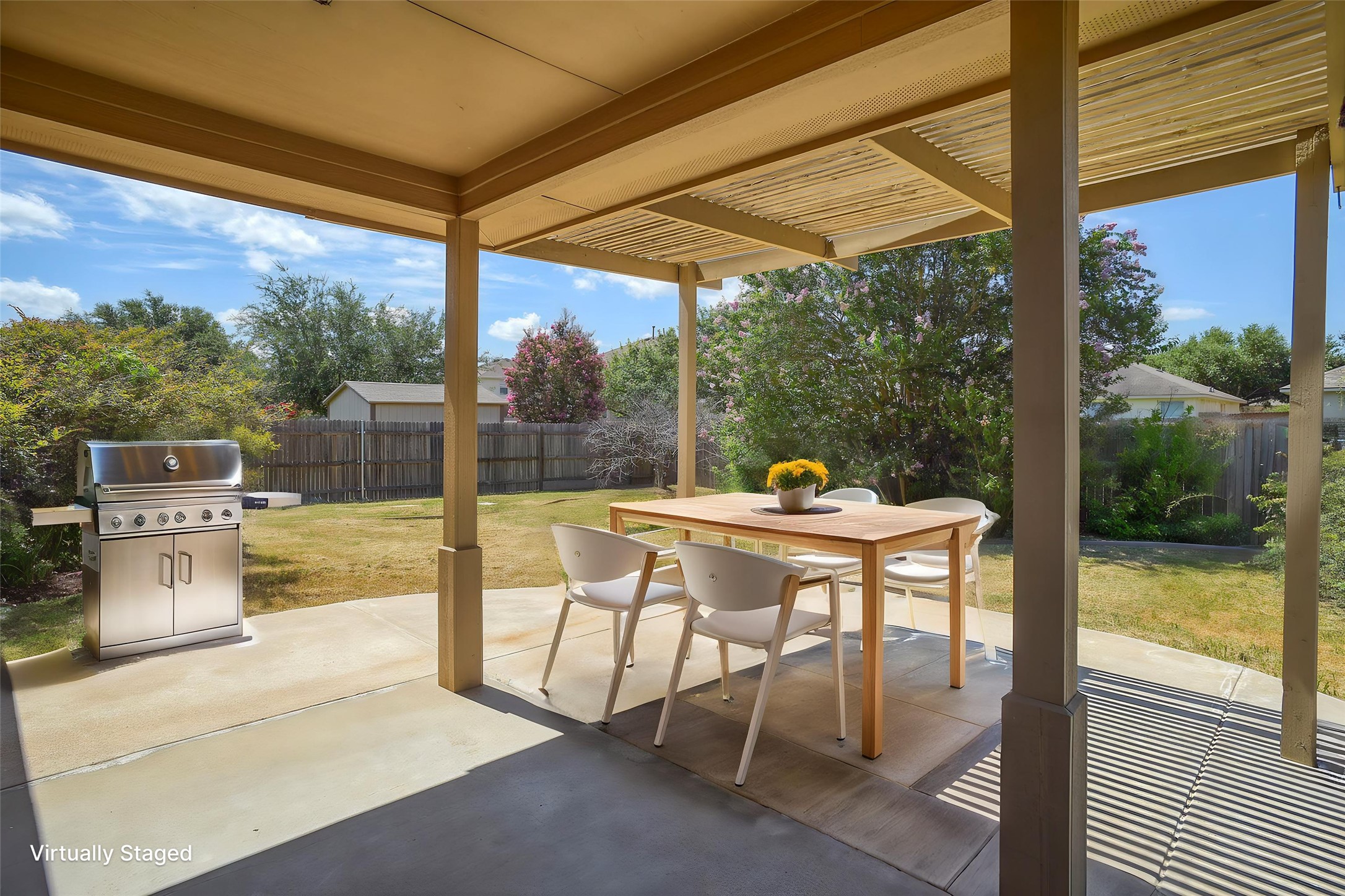 main property photo 23