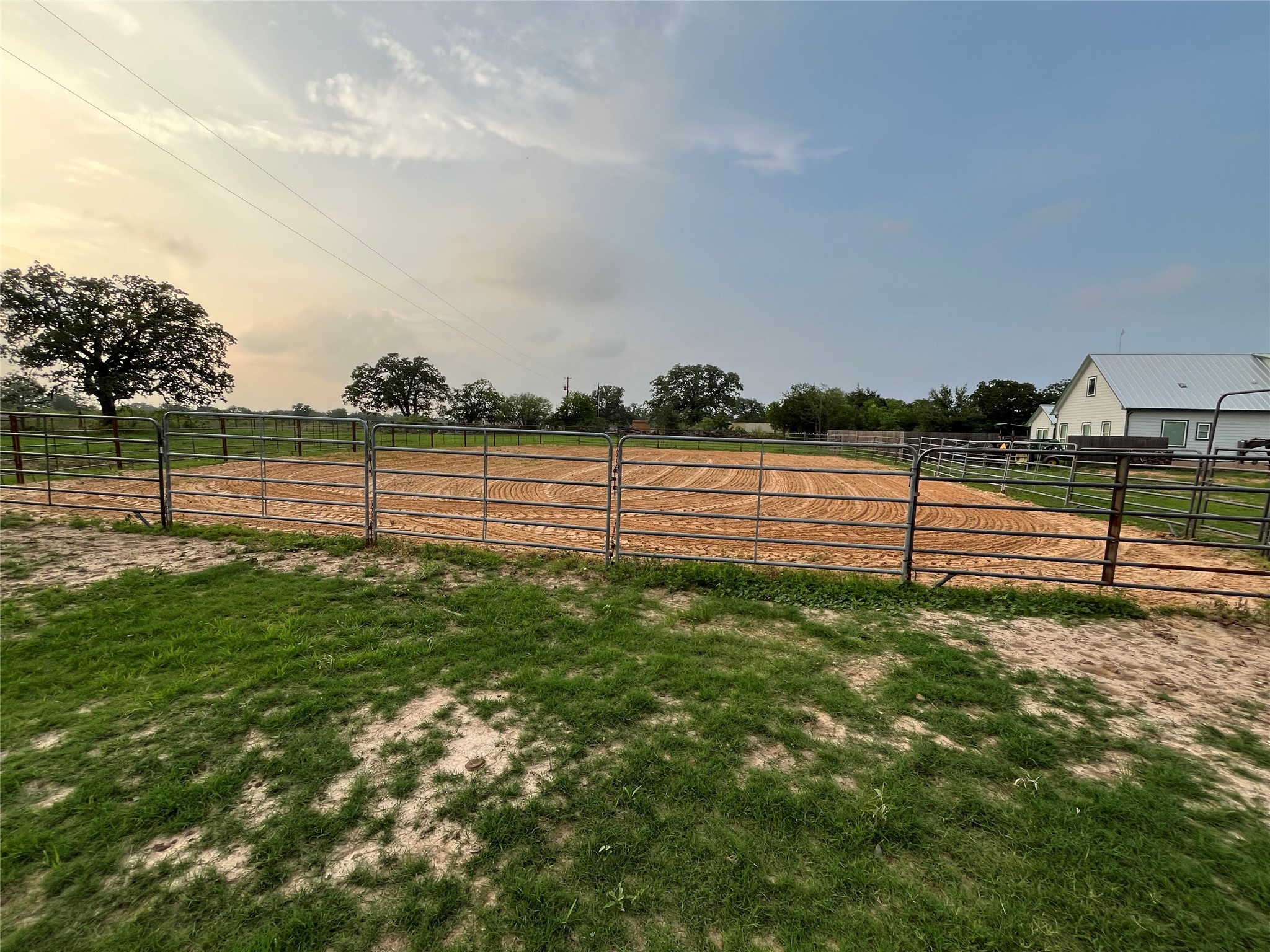 main property photo 36
