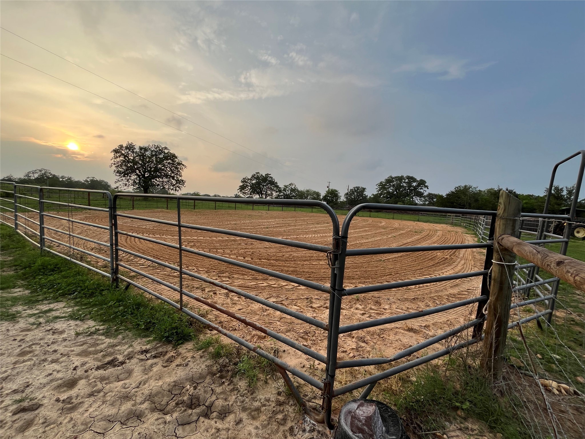 main property photo 38