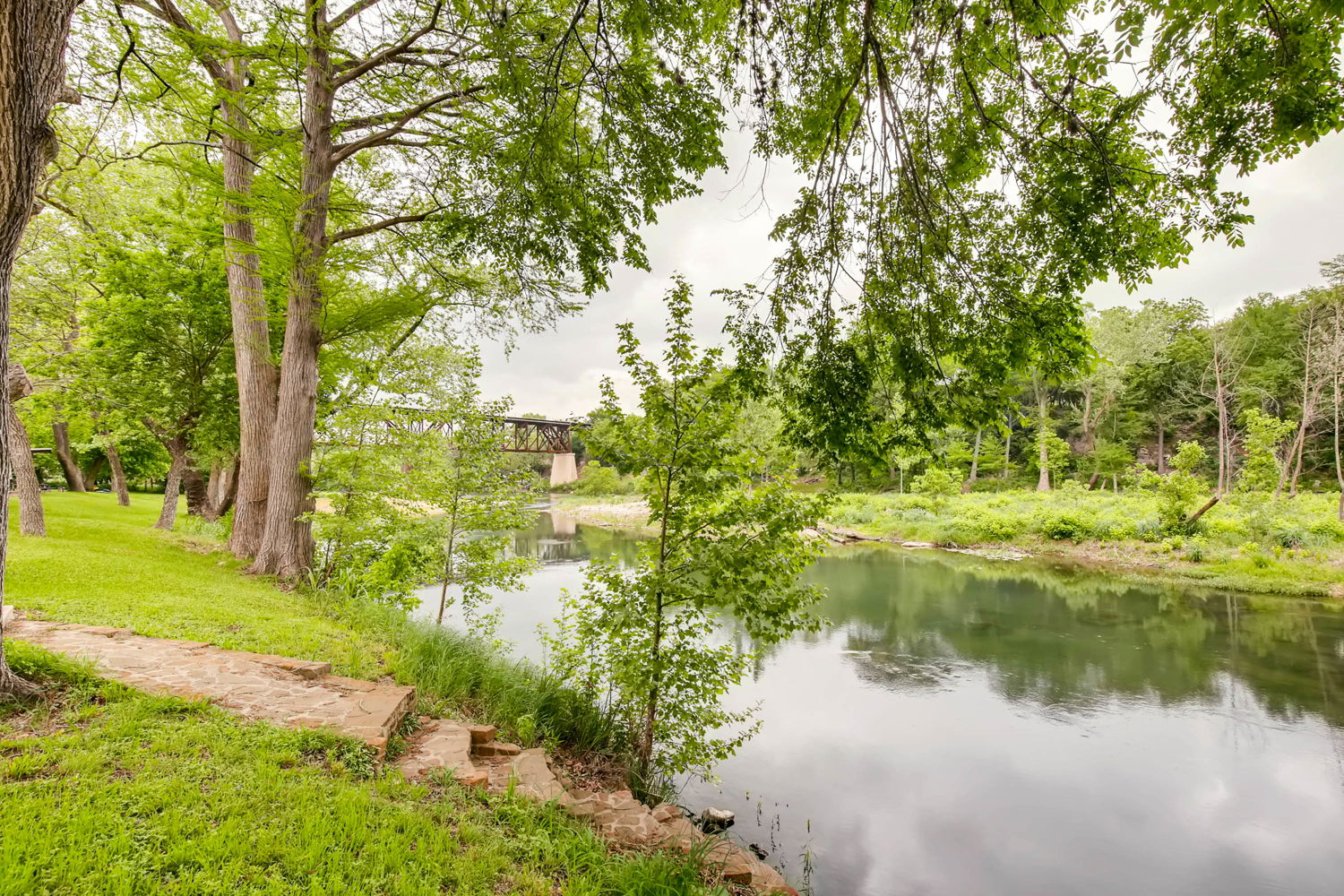 main property photo 10