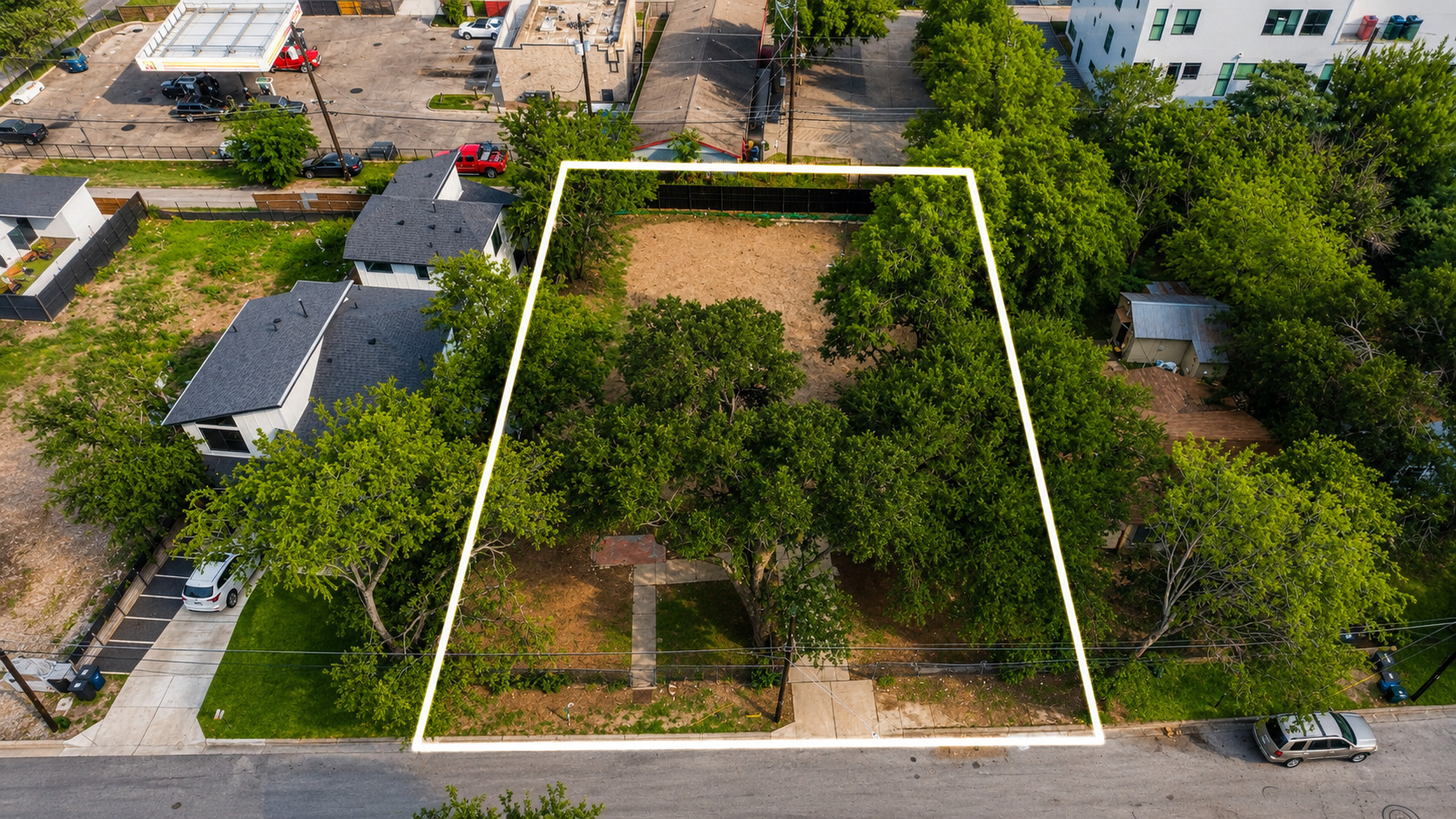 main property photo 3