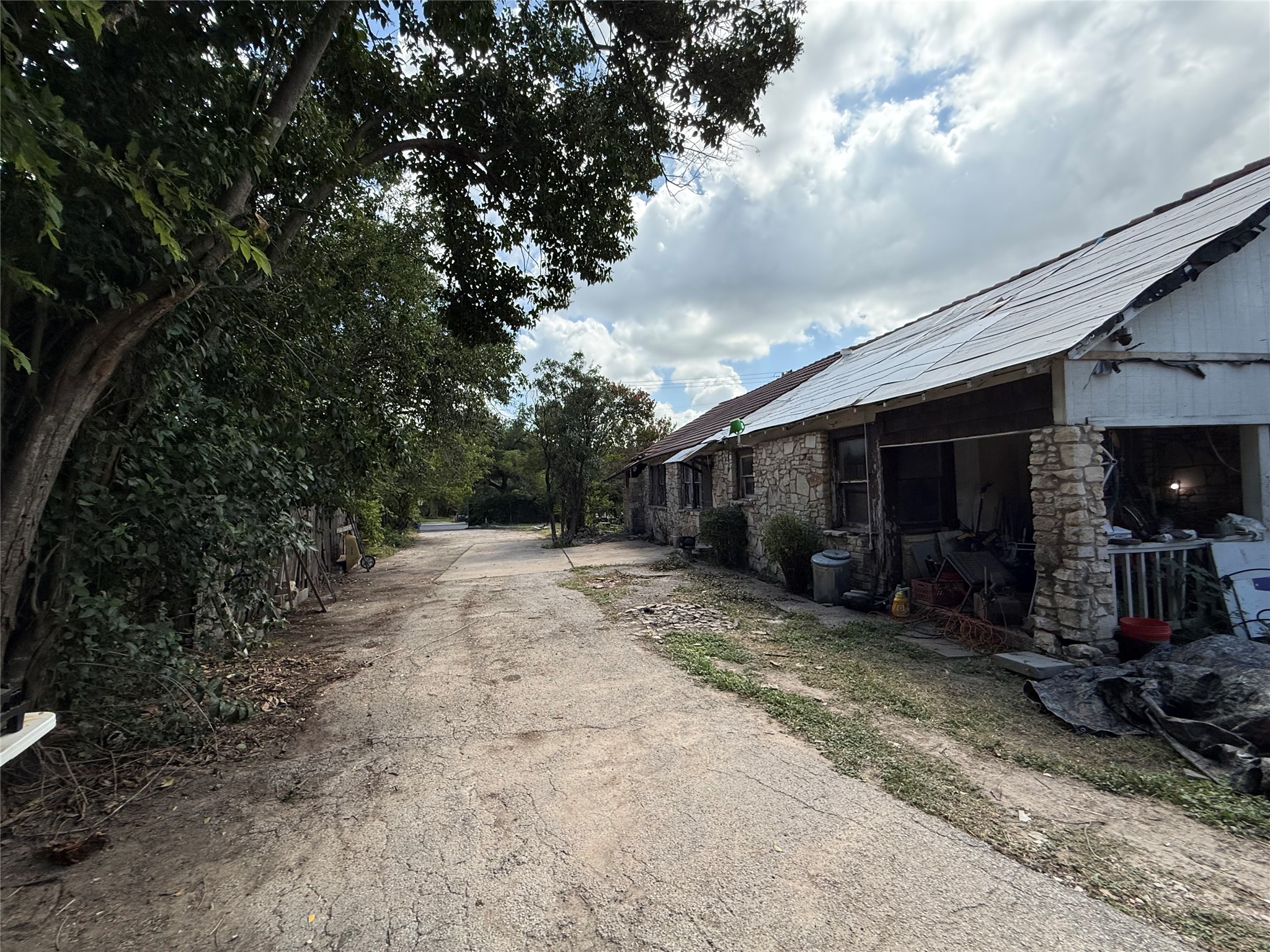 main property photo 8
