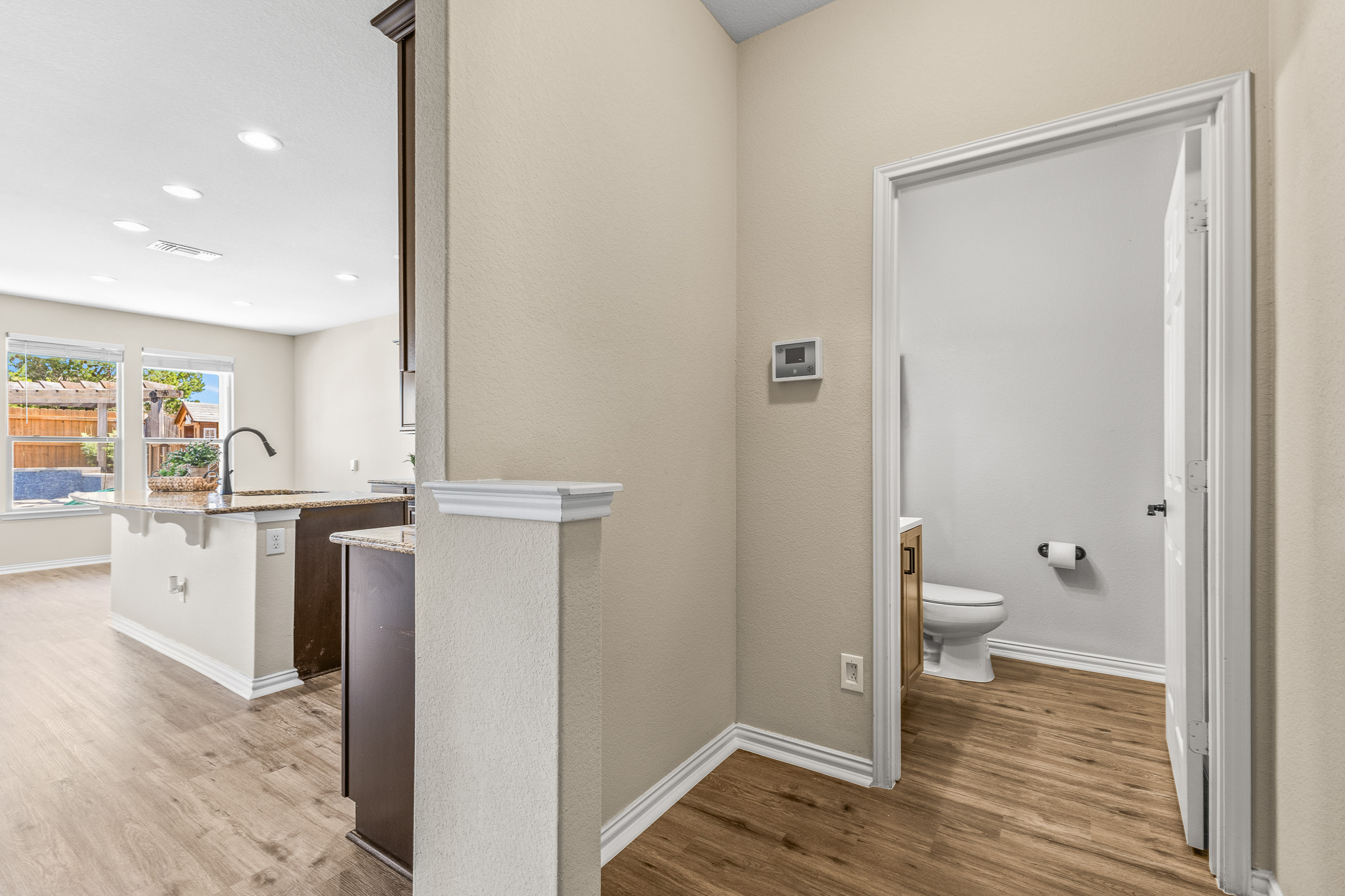 main property photo 16