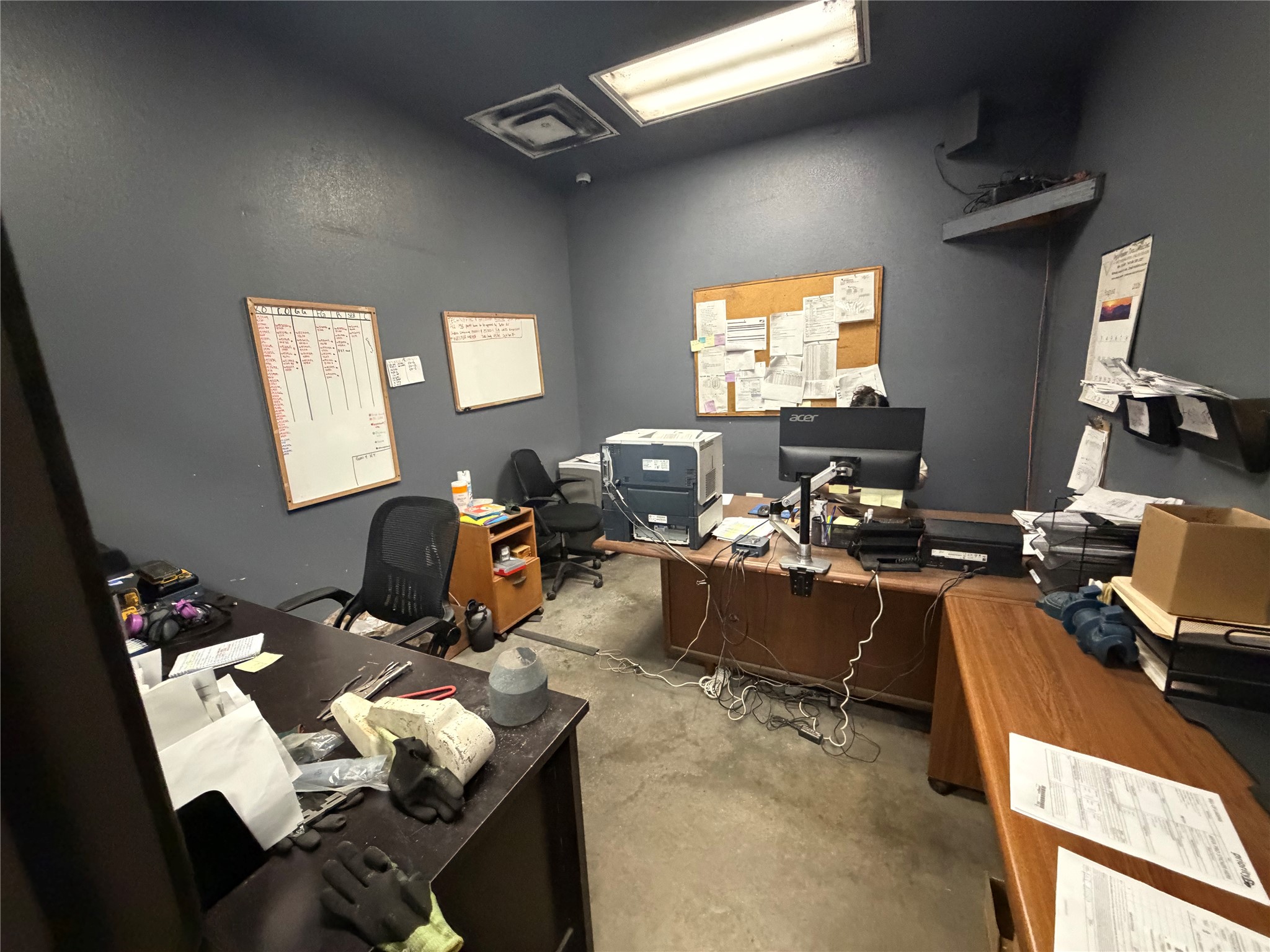 main property photo 6