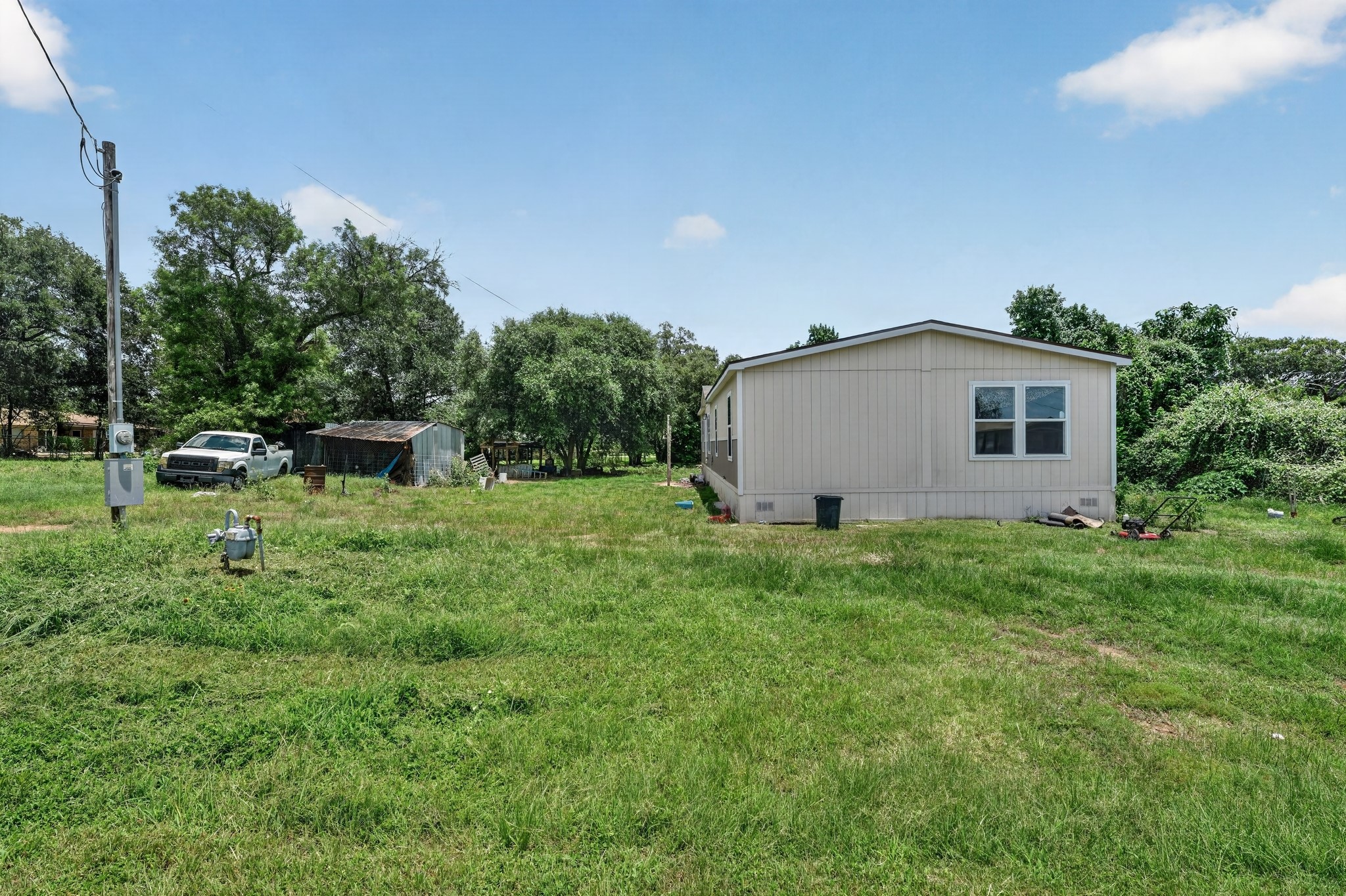 main property photo 21