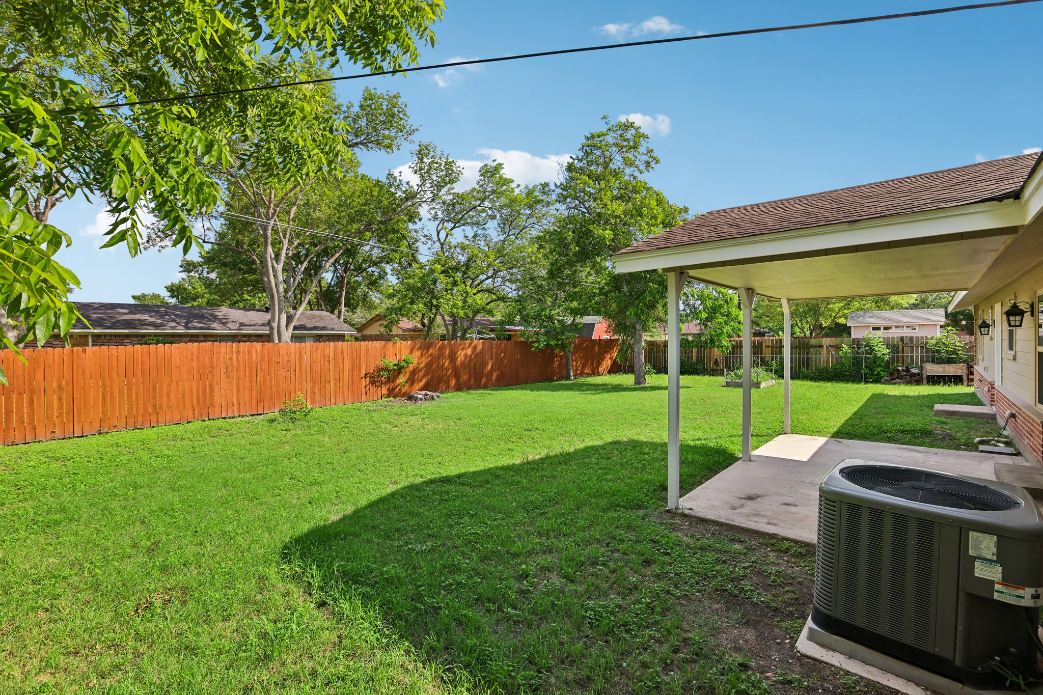 main property photo 35