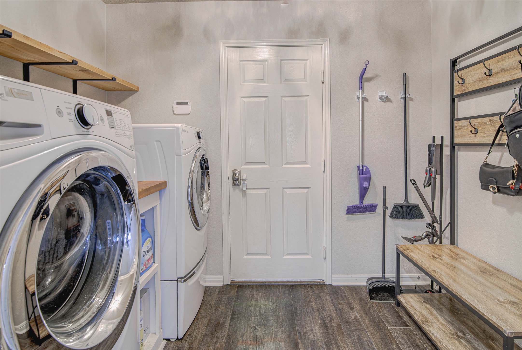 main property photo 12