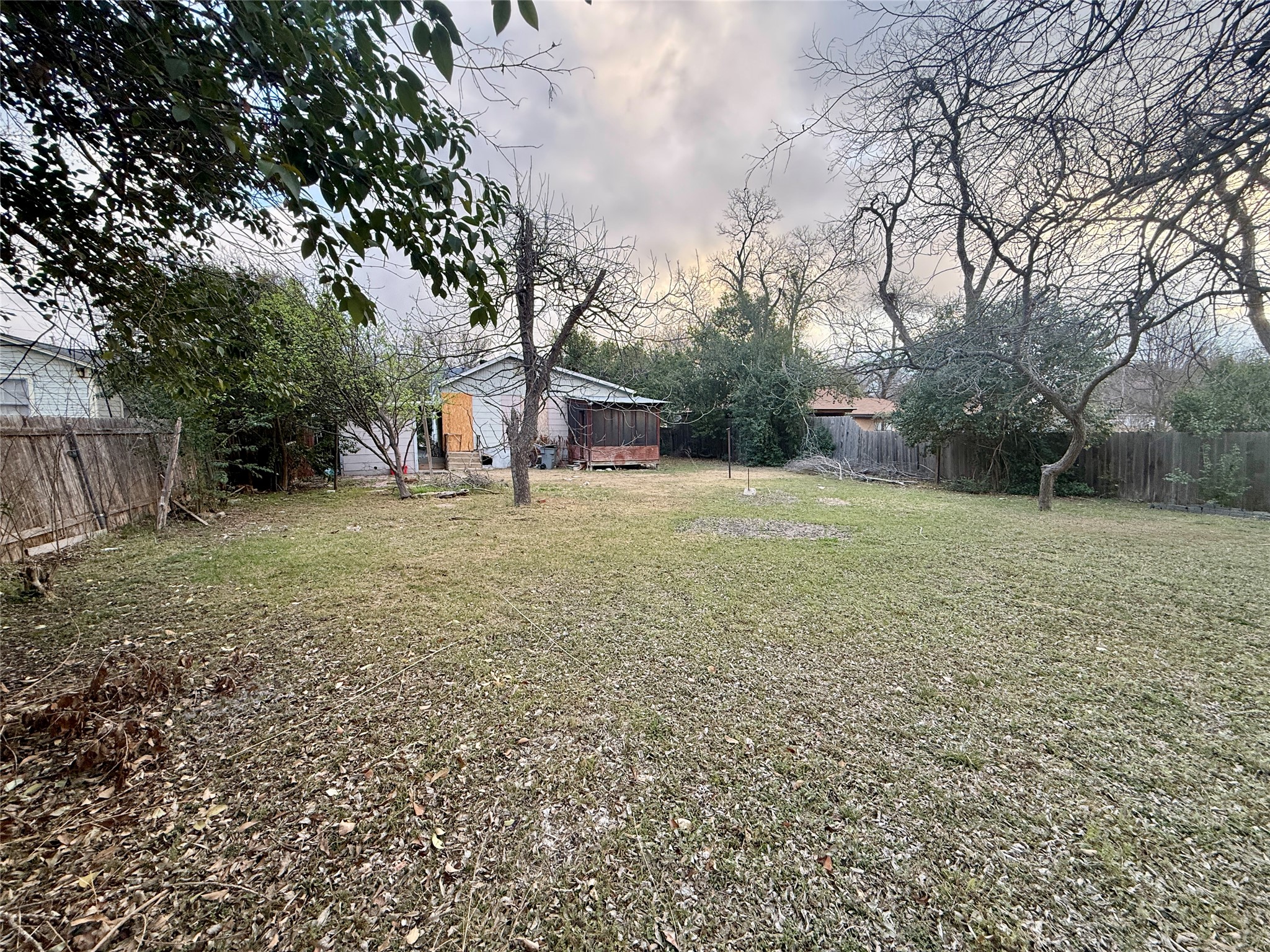 main property photo 4