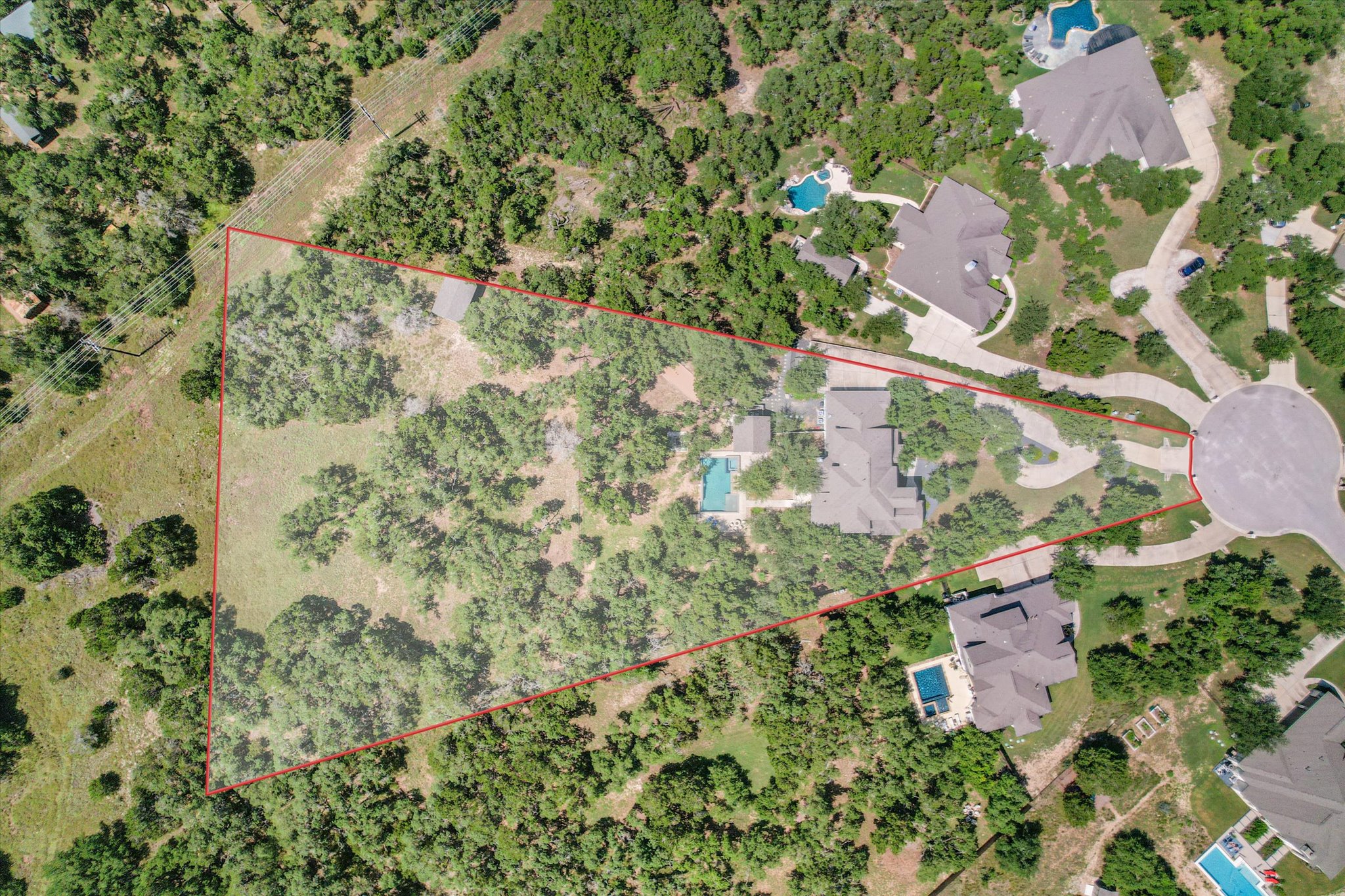 main property photo 12