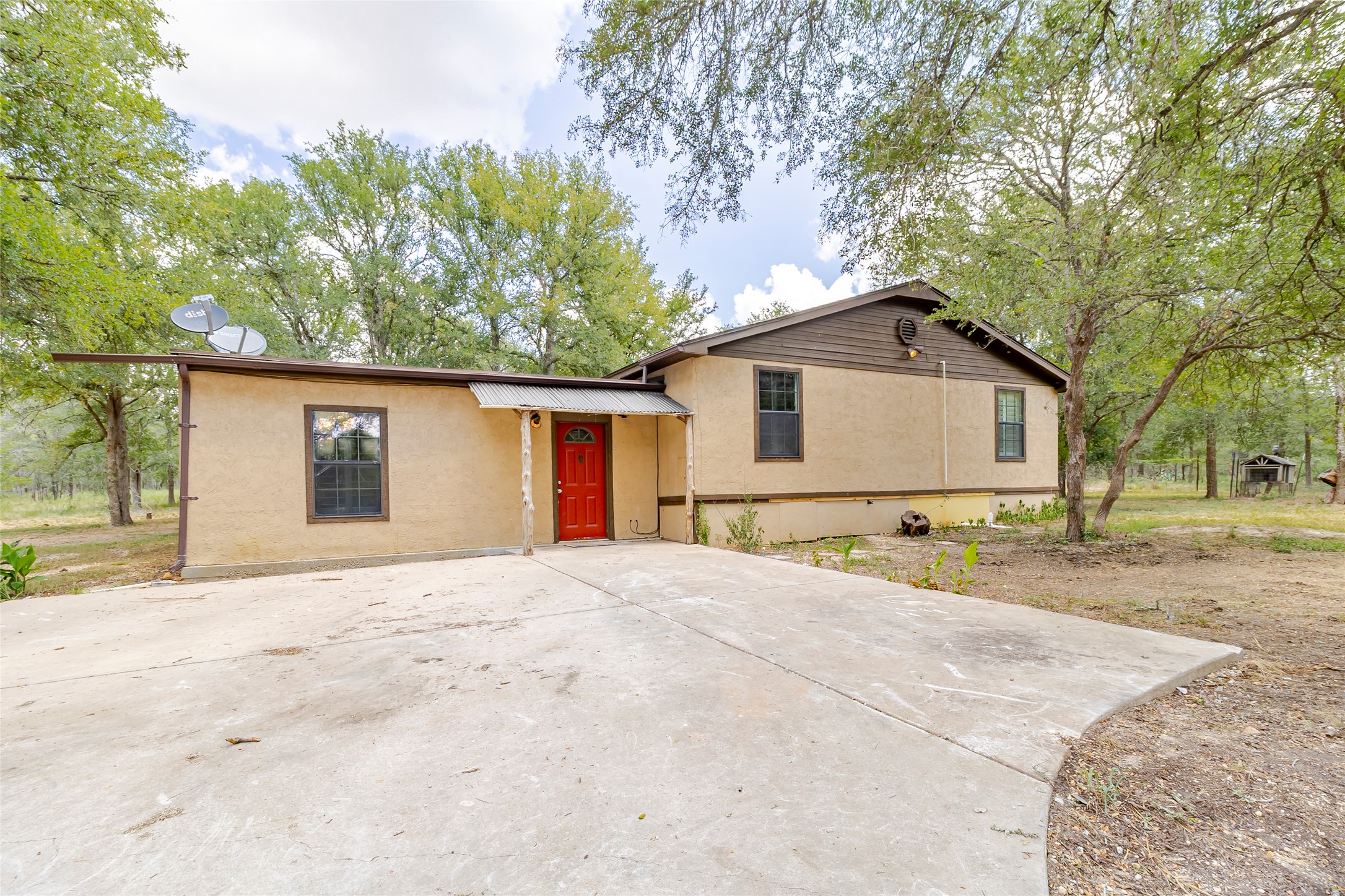 main property photo 2