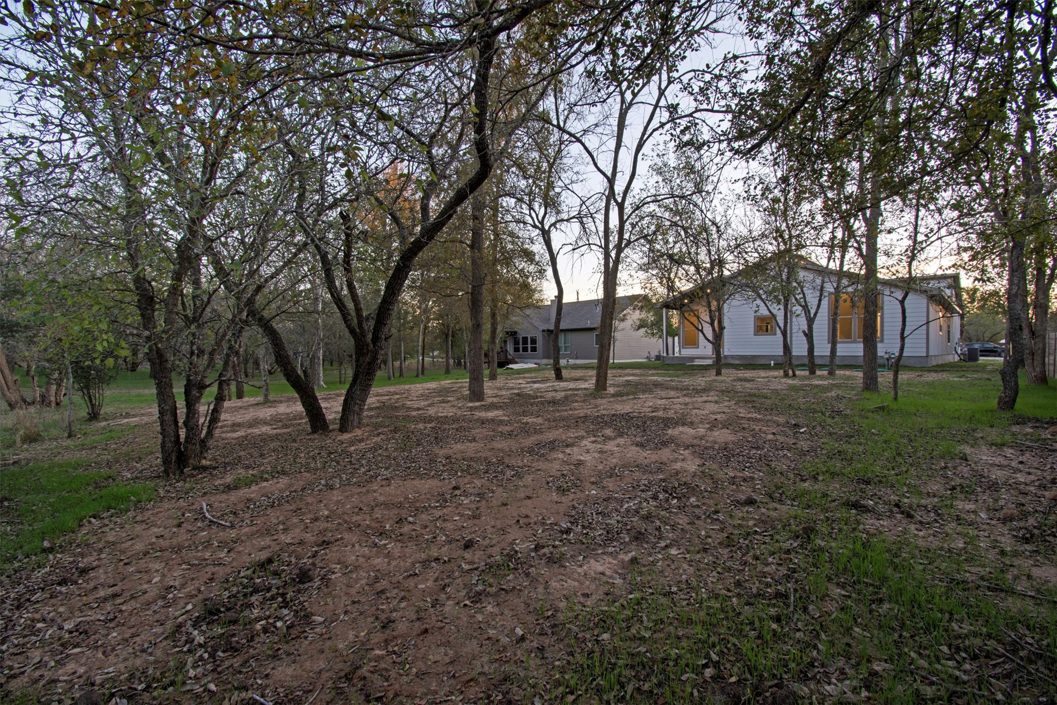 main property photo 31
