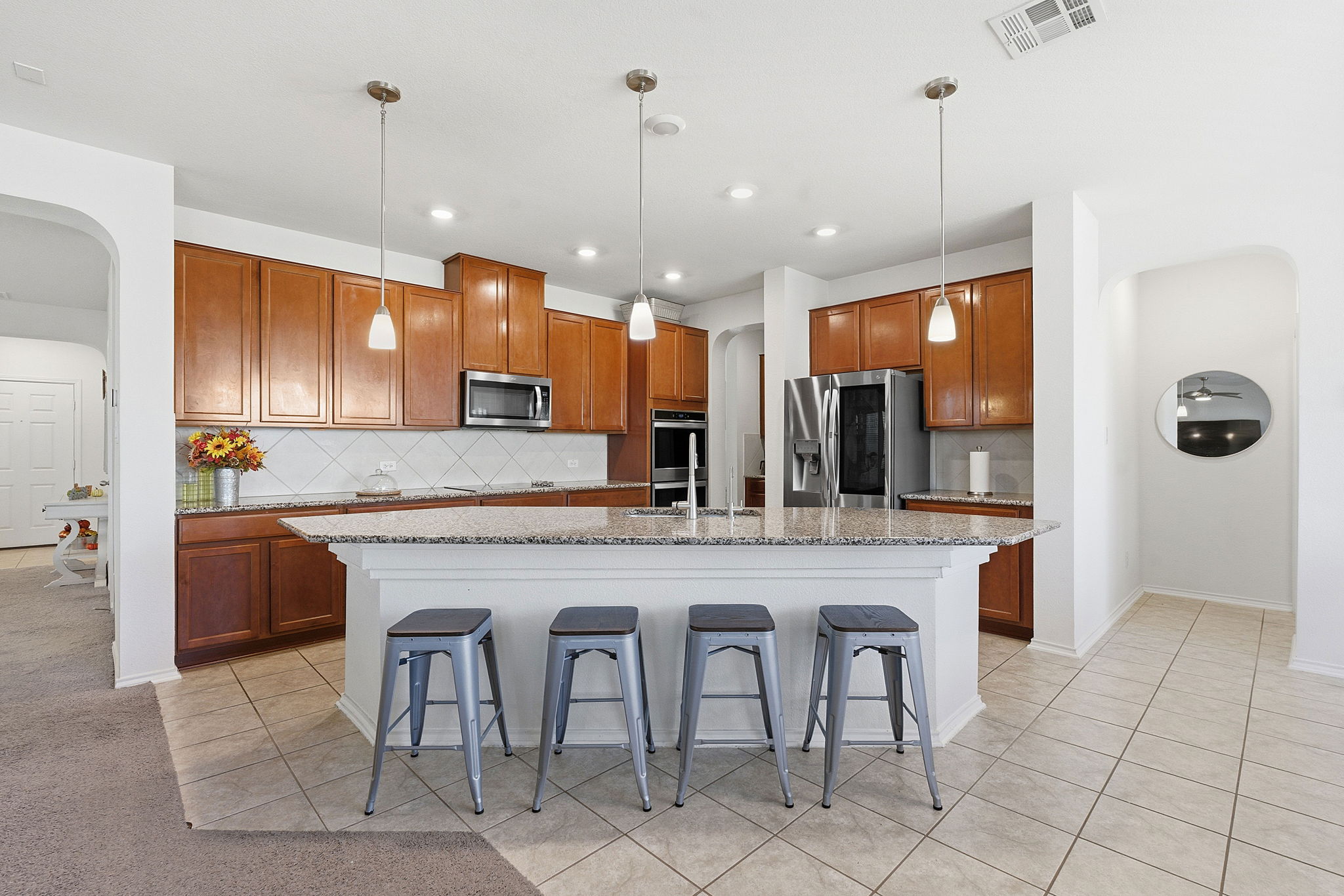 main property photo 7