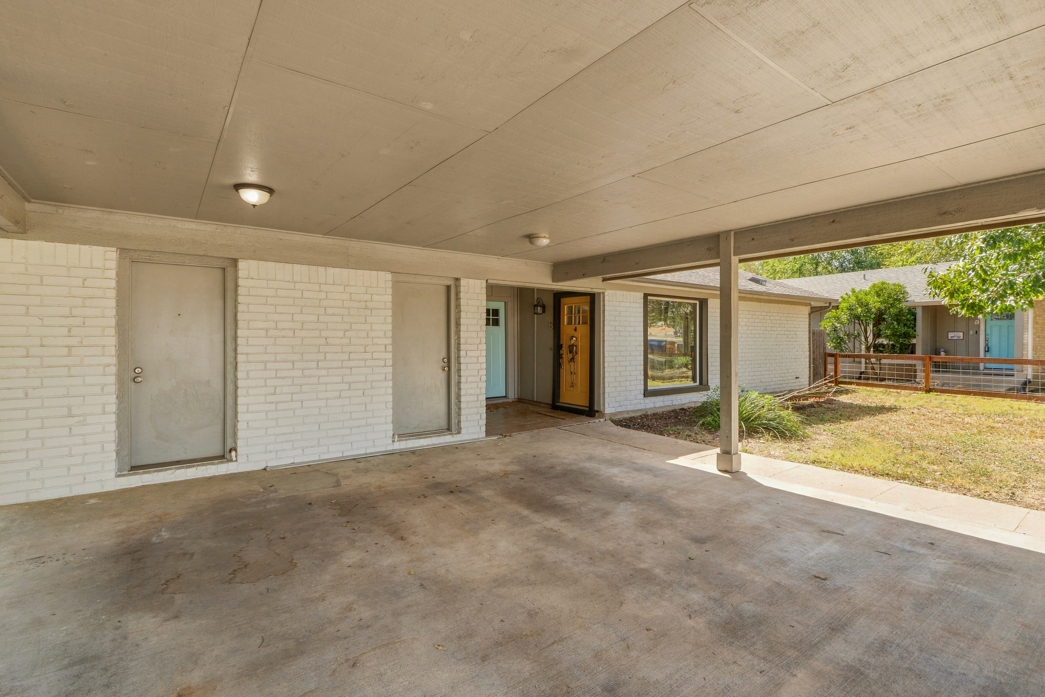 main property photo 10