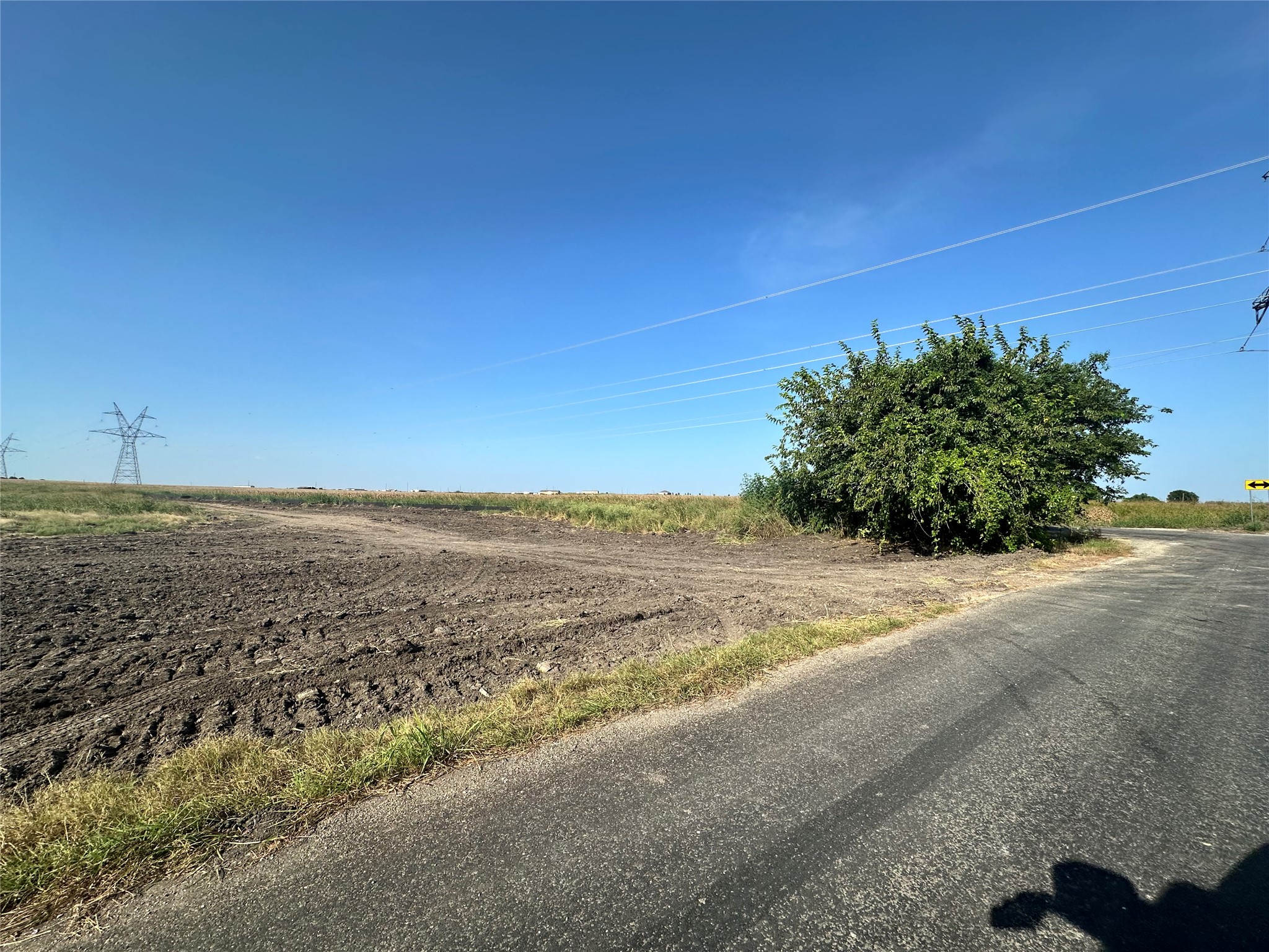 main property photo 8